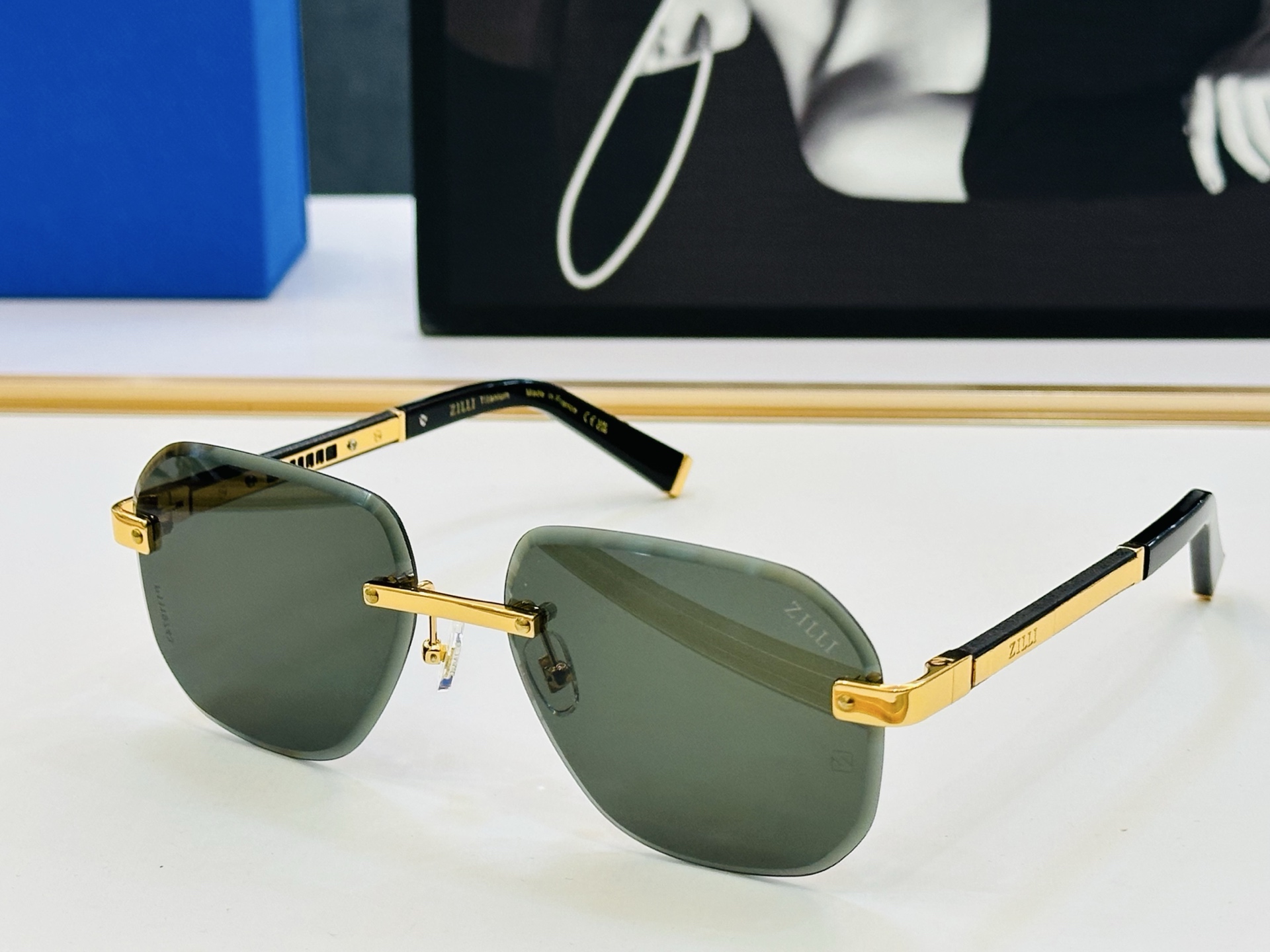 潮牌 ‼️ZILL*爆款 MODEL: ZI80141 💚💚💚SIZE: 61口16-145 💚💚b时尚