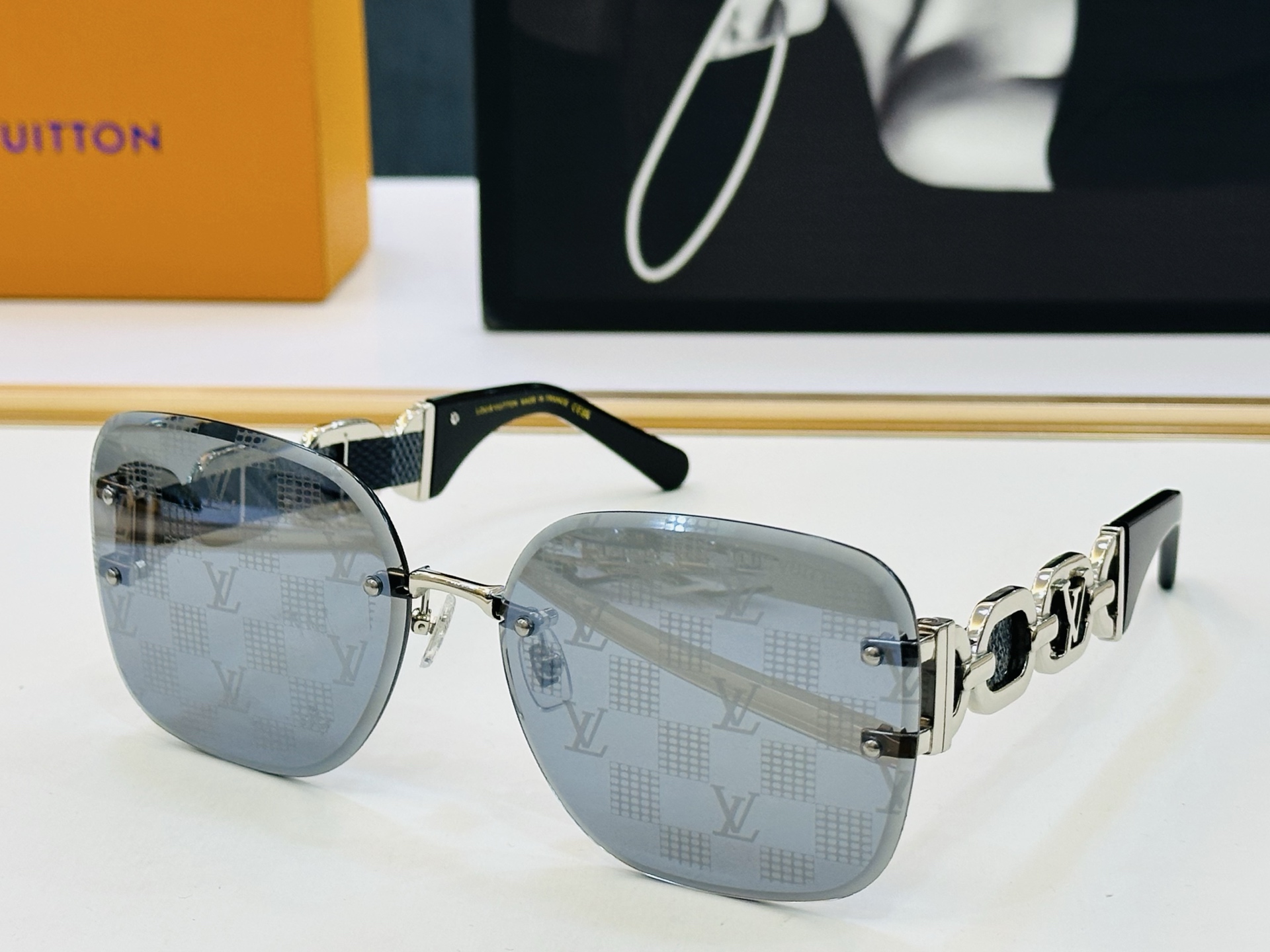 路易家 🎩Z2056U Size：65口17-145 充满活力的 展现独特个性🌟展现大气的你 b高品质 