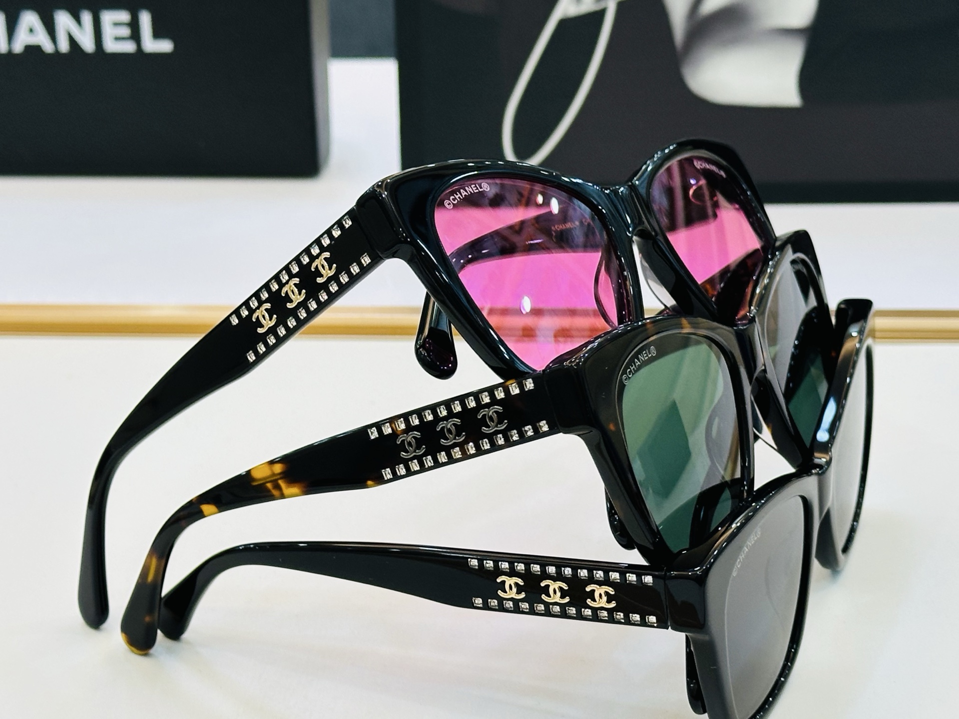 CHANE*香家 CH9162B SIZE：54口20-140 潮流爆款 太阳镜 😍😍高品质 佩戴舒适 