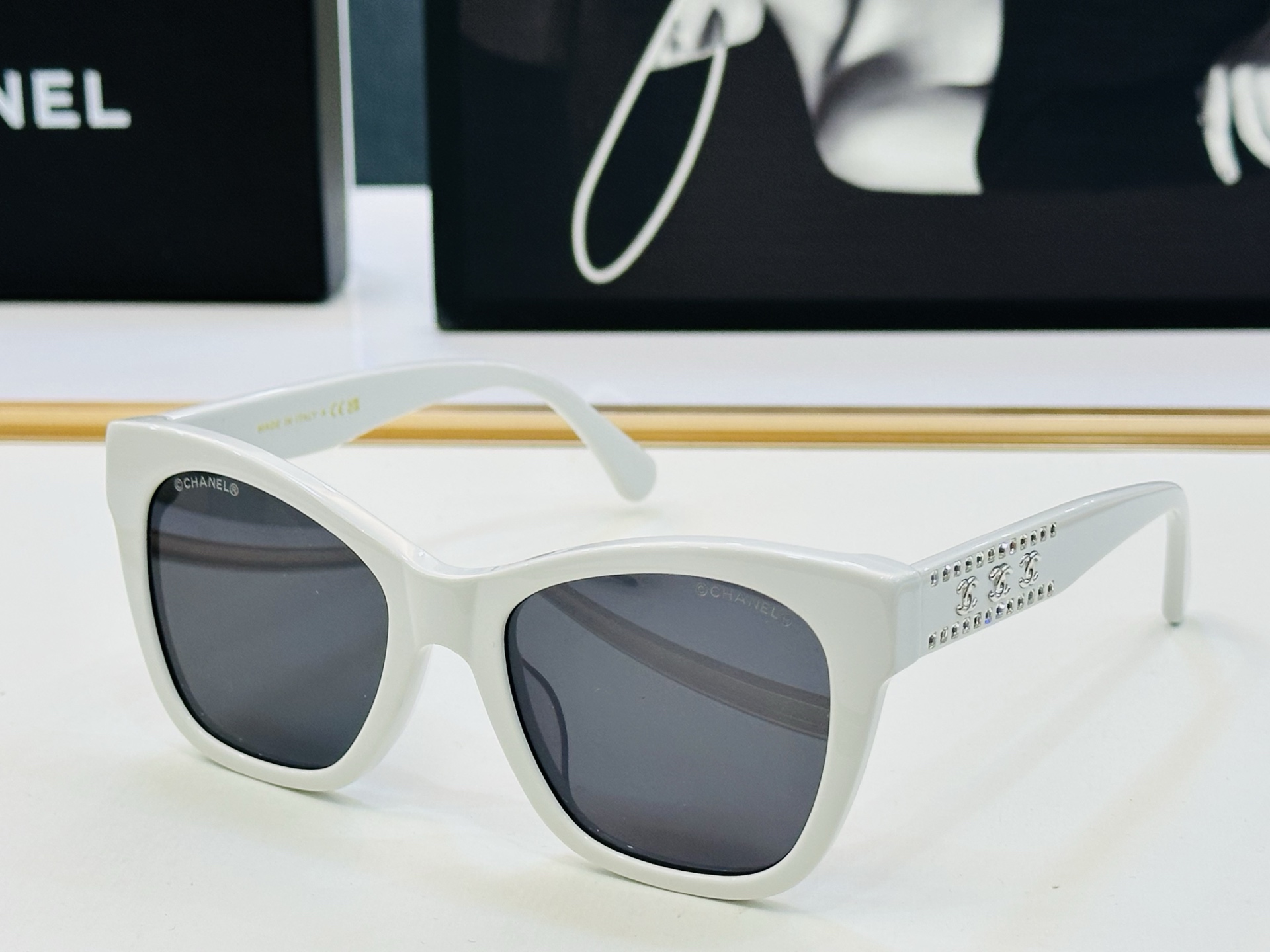 CHANE*香家 CH9162B SIZE：54口20-140 潮流爆款 太阳镜 😍😍高品质 佩戴舒适 