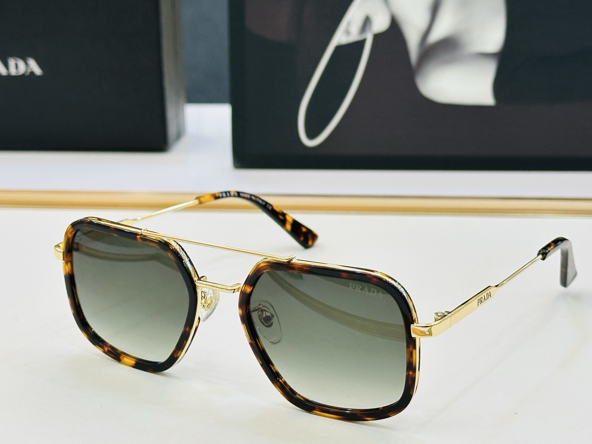 🔺PRAD*🔻普家 PR57XS Size：54口20-140 眼镜系列堪称精湛制作 彰显独特个性 C最