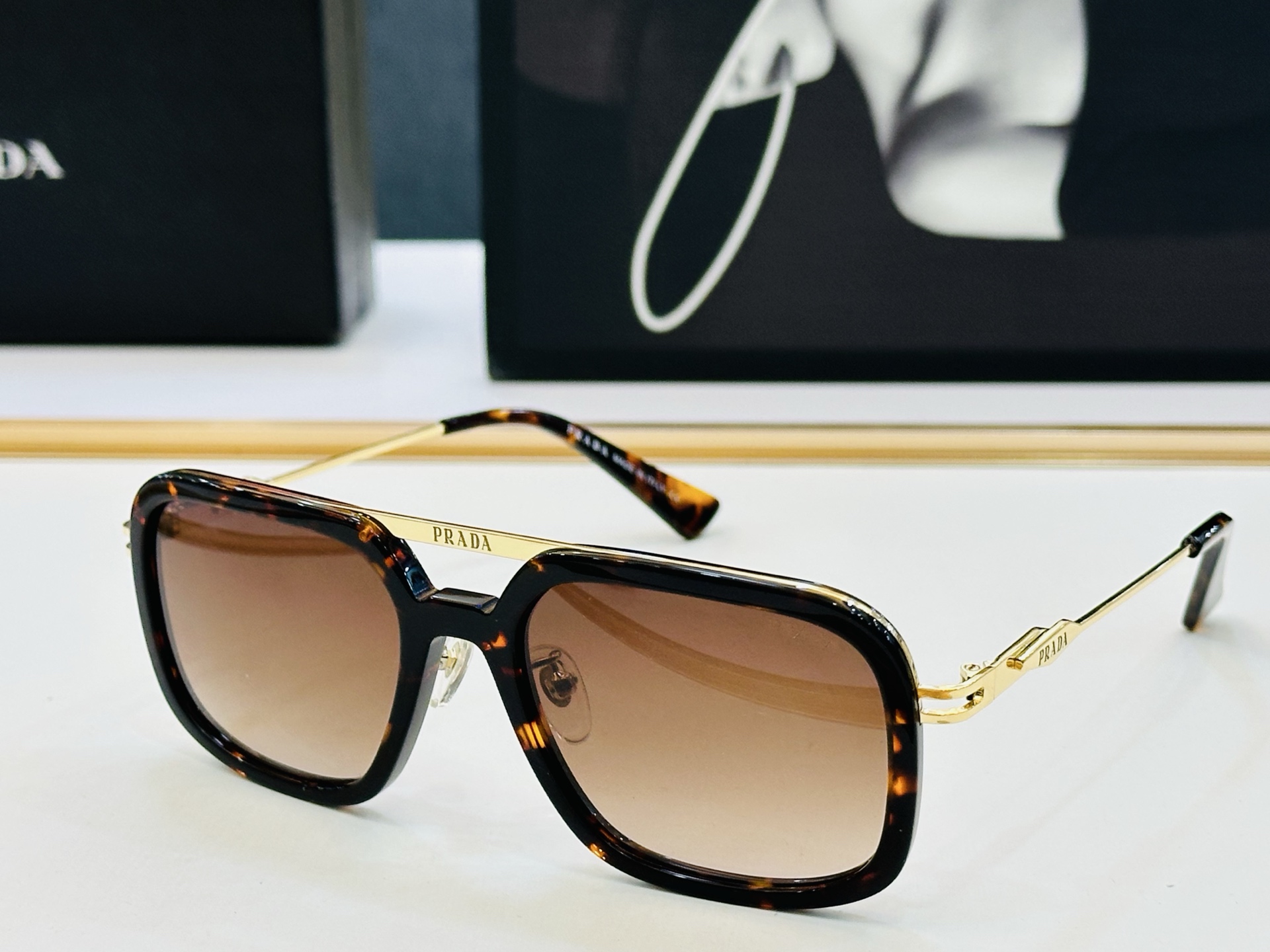 🔺PRAD*🔻普家 PR57ZSSize：55口23-145 眼镜系列堪称精湛制作 彰显独特个性 C最新