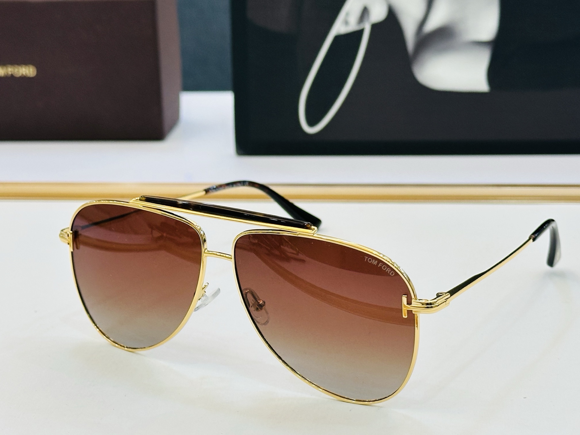 🆕款 TOM FORD🏇汤姆家 MODEL:FT1018 Size：60口11-145 🈷️😍时尚潮流 