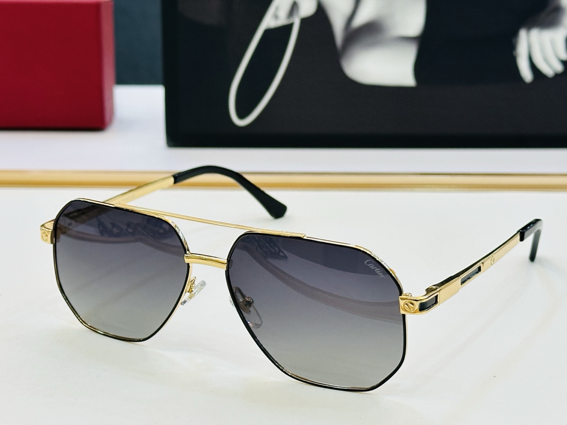 🆕 原版Cartie* 卡家 官网经典款 太阳镜 CT0421S Size：58口15-145 电镀工艺