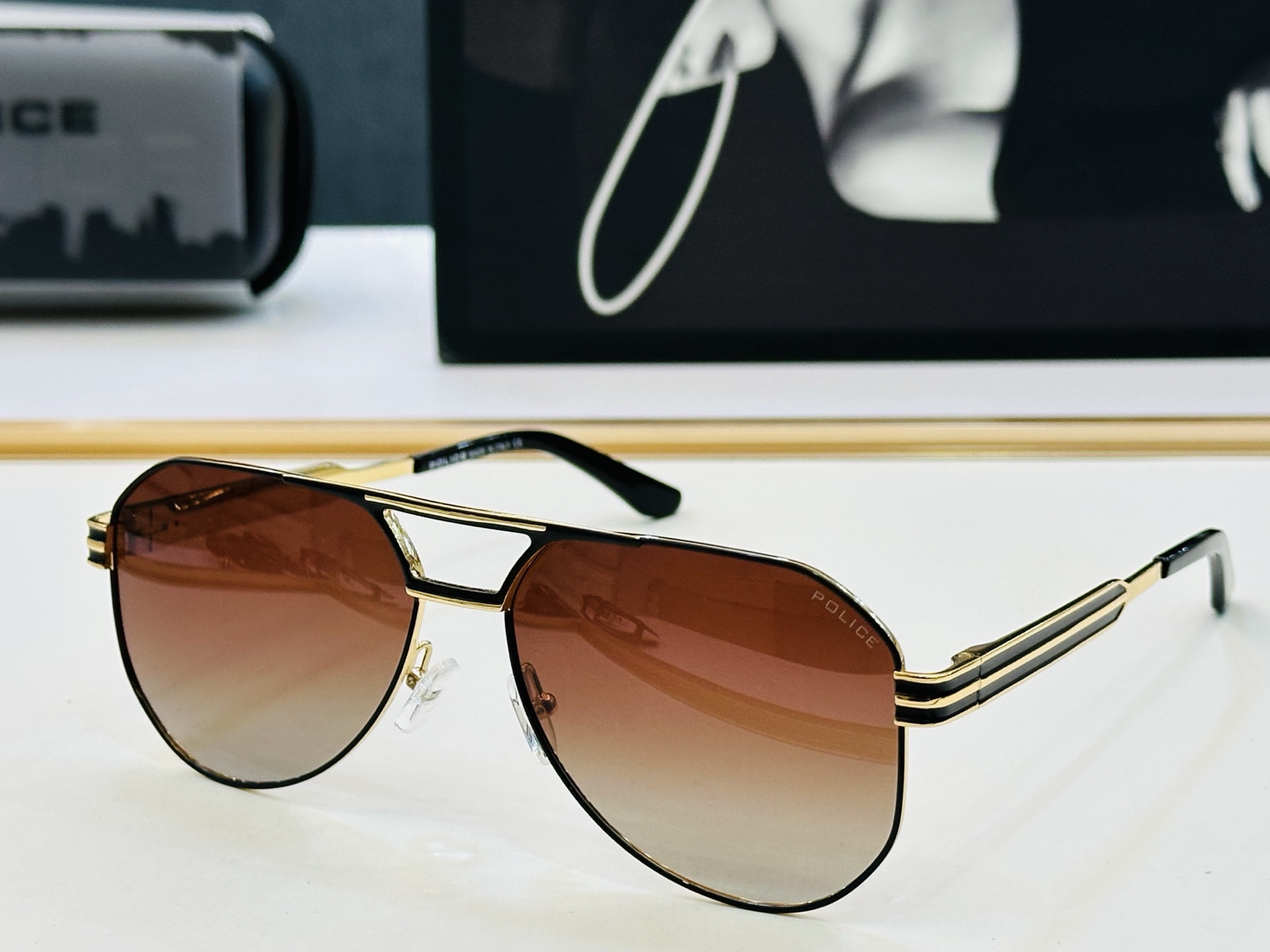 🆕警察 POLICE SPL102 最新款 Size：58口16-145 💫💫时尚舒适 💍yue超轻