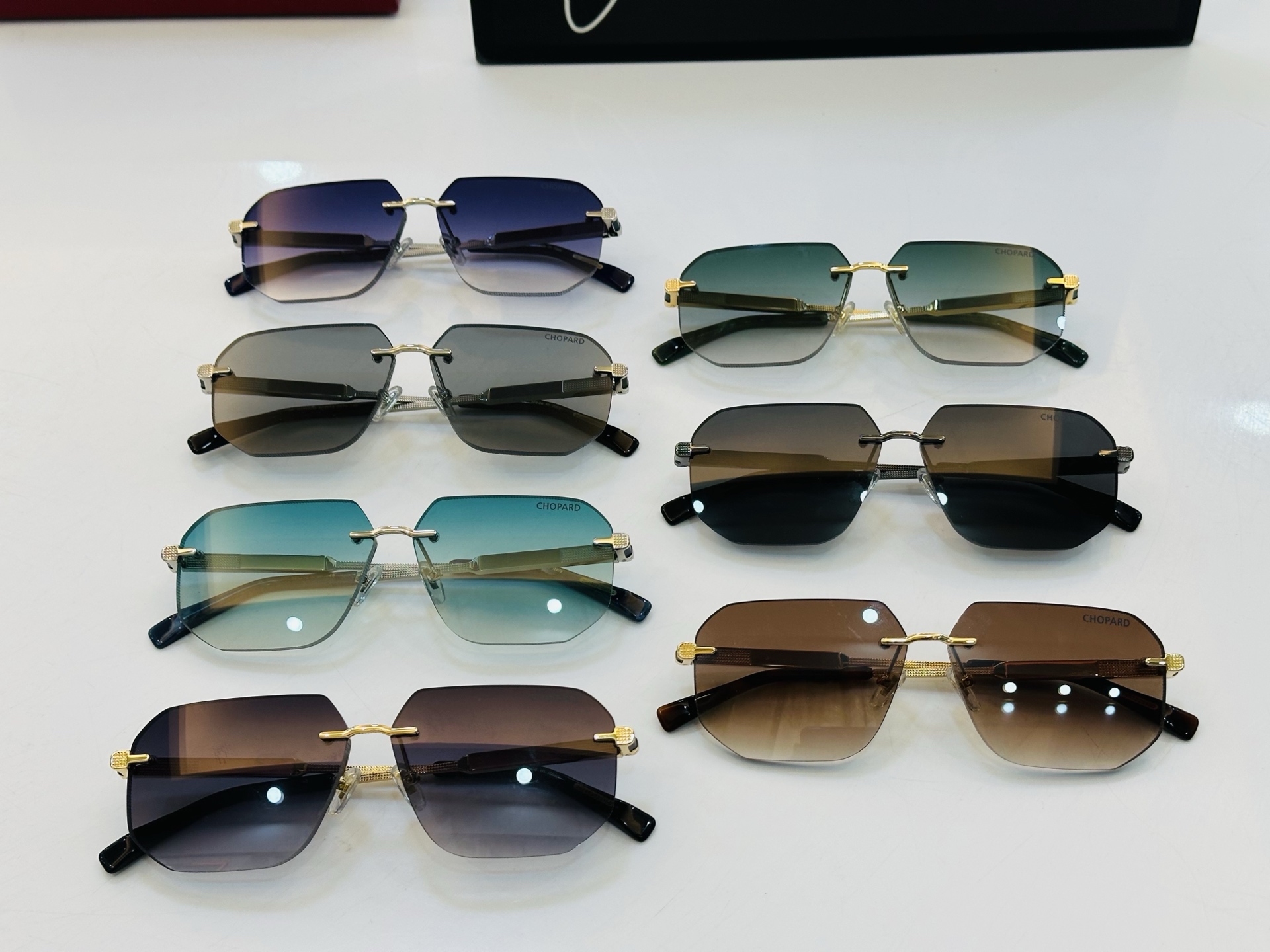 肖邦 🎩 SCHG80 Size：60口12-145 充满活力的 展现独特个性🌟展现大气的你 L高品质 