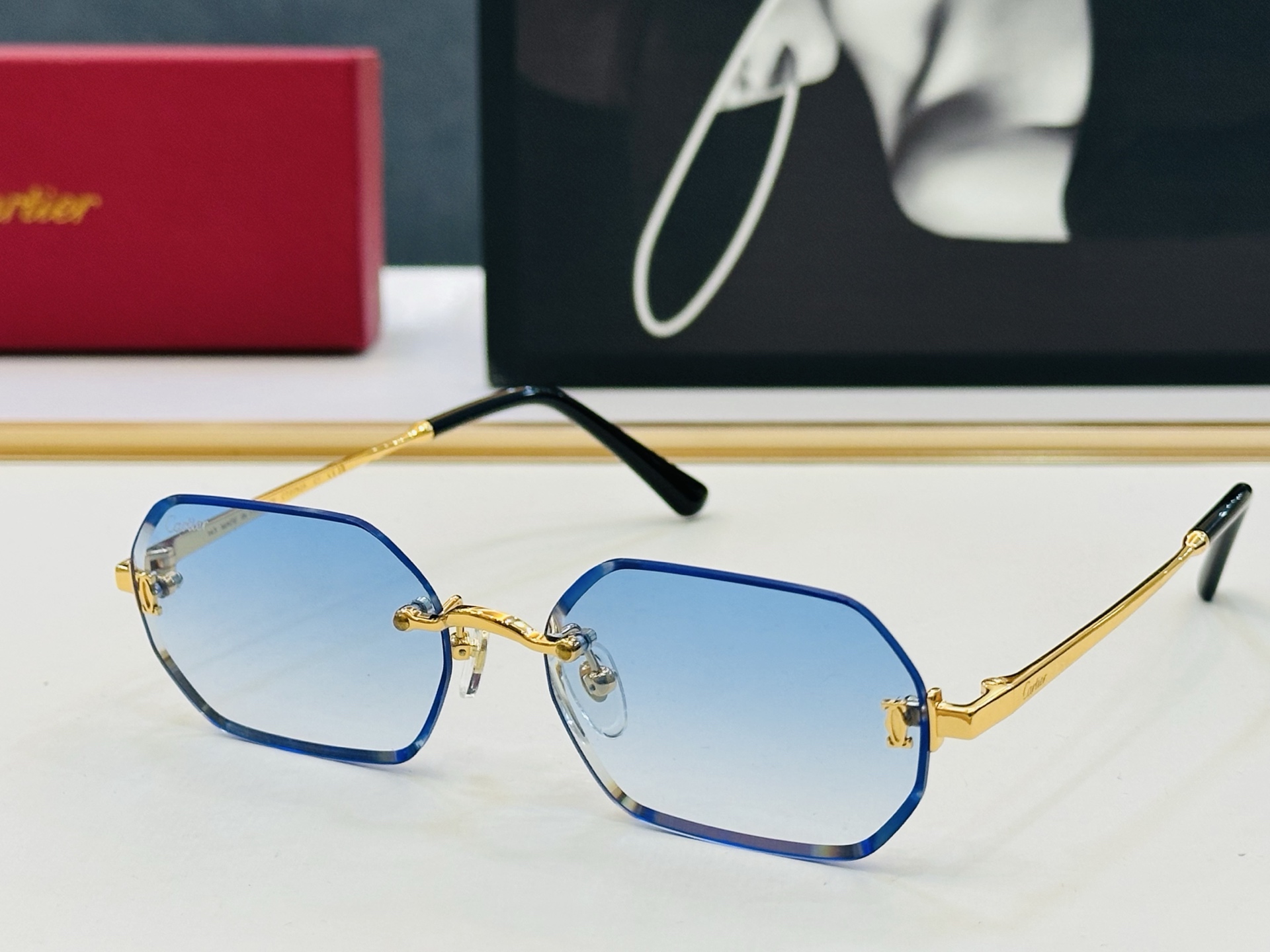 🆕 原版Cartie* 卡家 太阳镜 CT0792S Size：56口17-143 电镀工艺精湛大牌品 