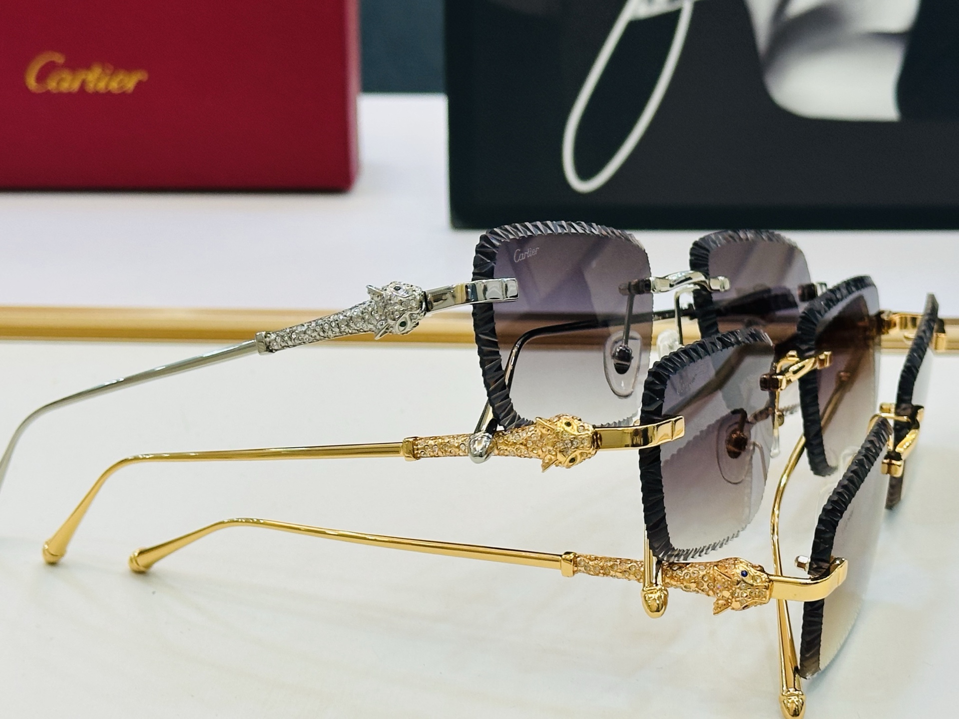 Cartie* 卡家 CT01841 太阳镜 Size：56口18-145 工艺精湛气质十足！bm男女同