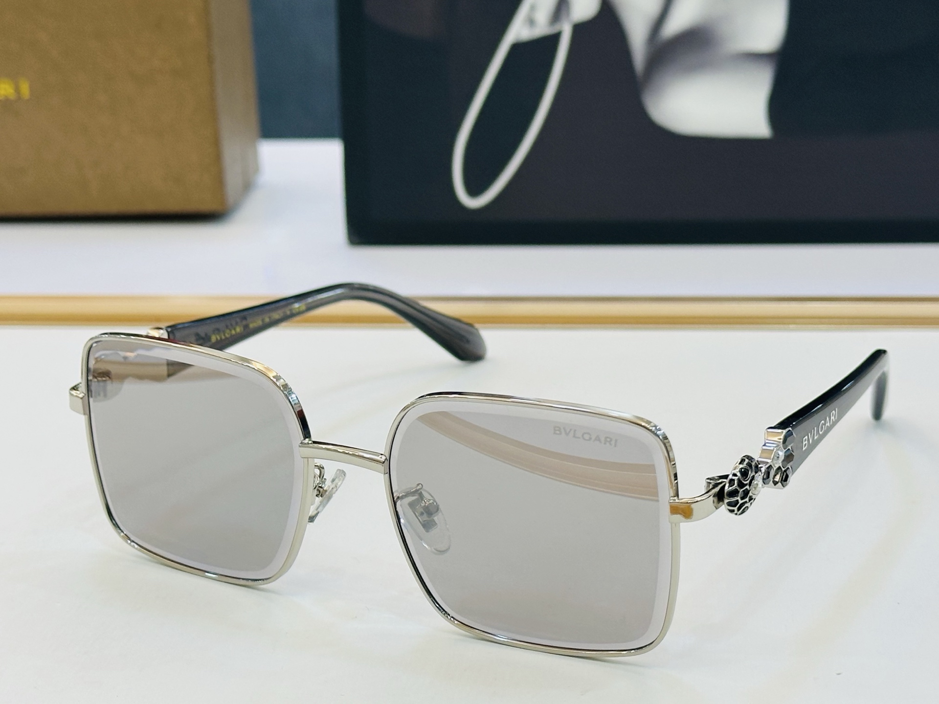 🆕款 官网同售 宝格家 BV1810LU 👍 Size ：56口18-145 绝对要买😎品质非常完美 b