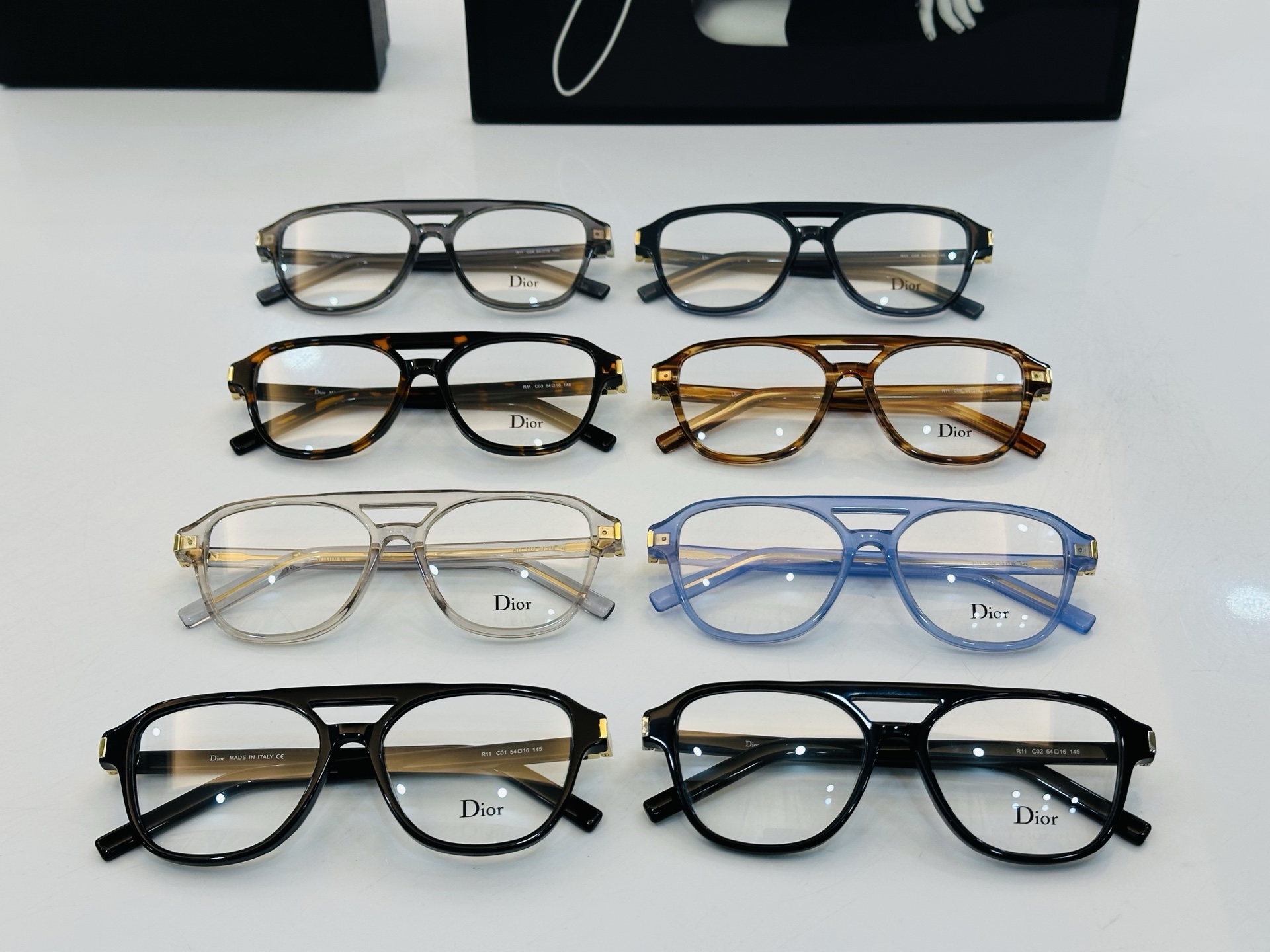 推荐 Dio* 迪家 R11 Size：54口16-145 时尚达人超爱💞 L时尚百搭 配光架