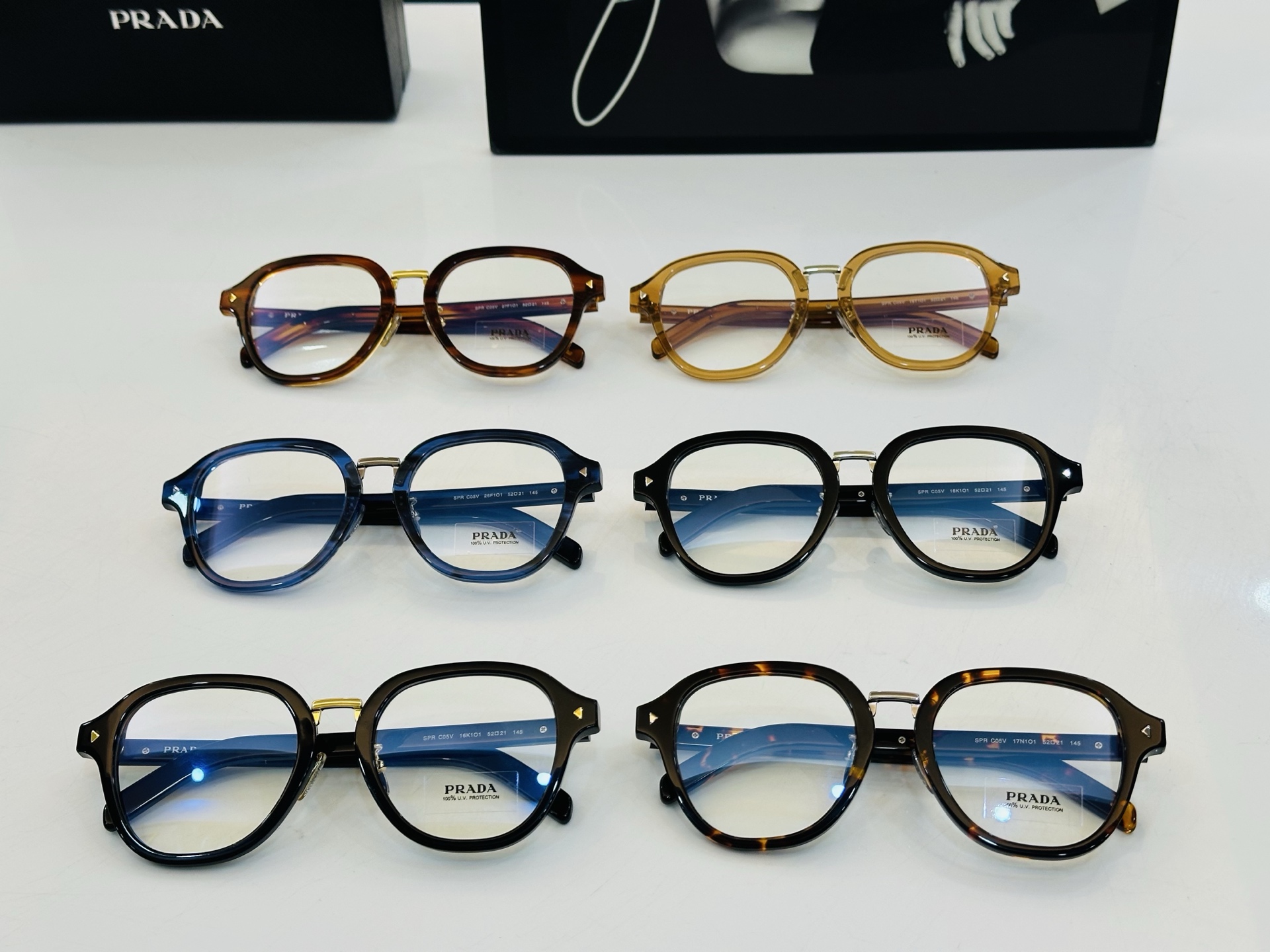 🔺PRAD*🔻普家 SPR C05S Size：52口21-145 眼镜系列堪称精湛制作 彰显独特个 一