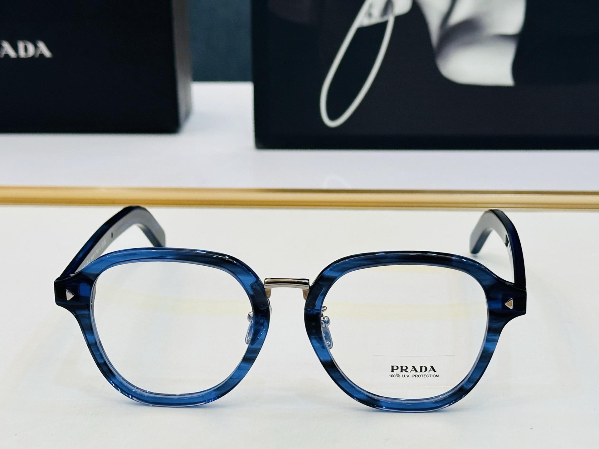 🔺PRAD*🔻普家 SPR C05S Size：52口21-145 眼镜系列堪称精湛制作 彰显独特个 一