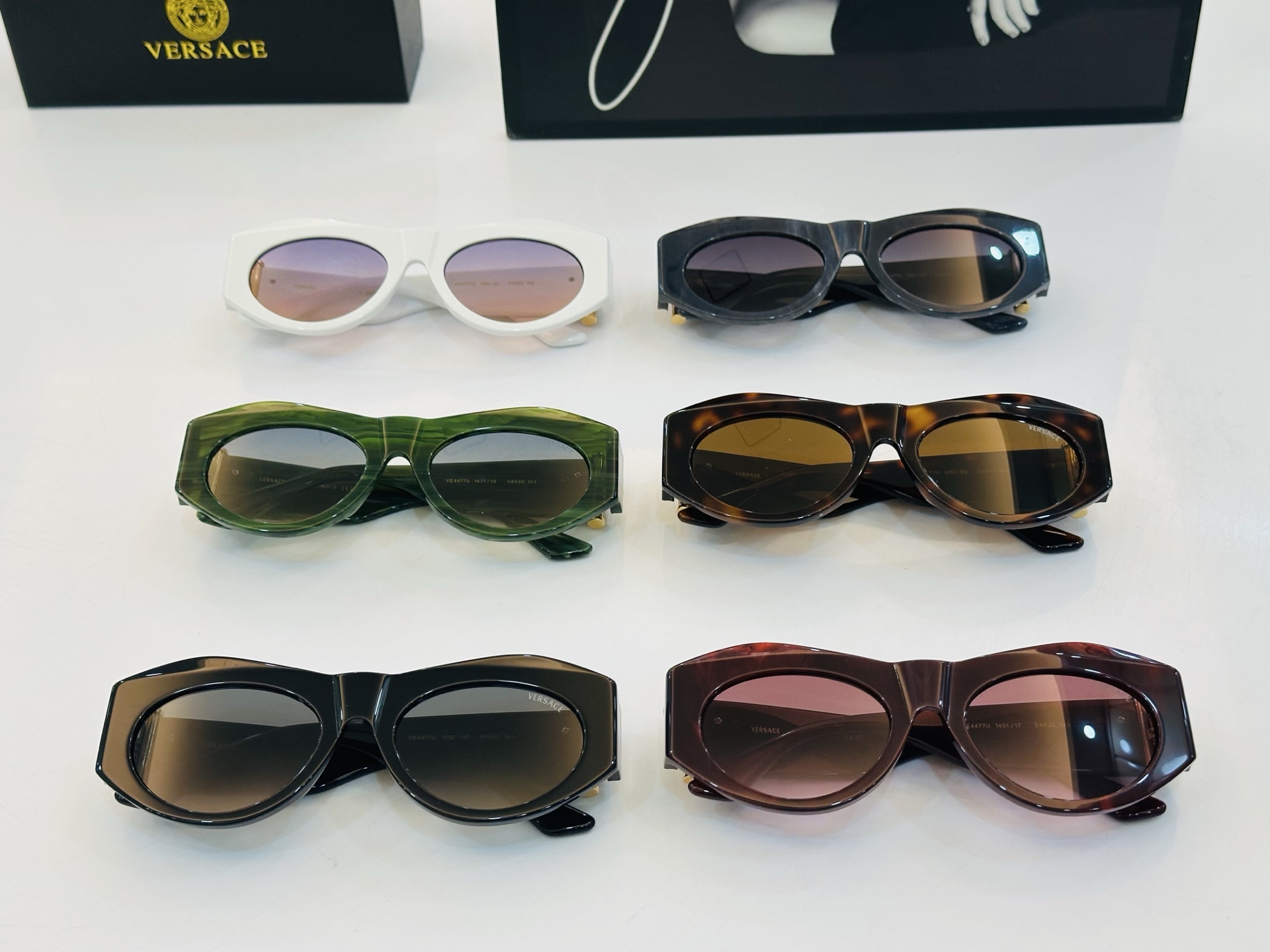 ❤️❤️范思家 VERSACE✨✨✨MODEL：VE4477U Size：54口20-143 ✨D 有范