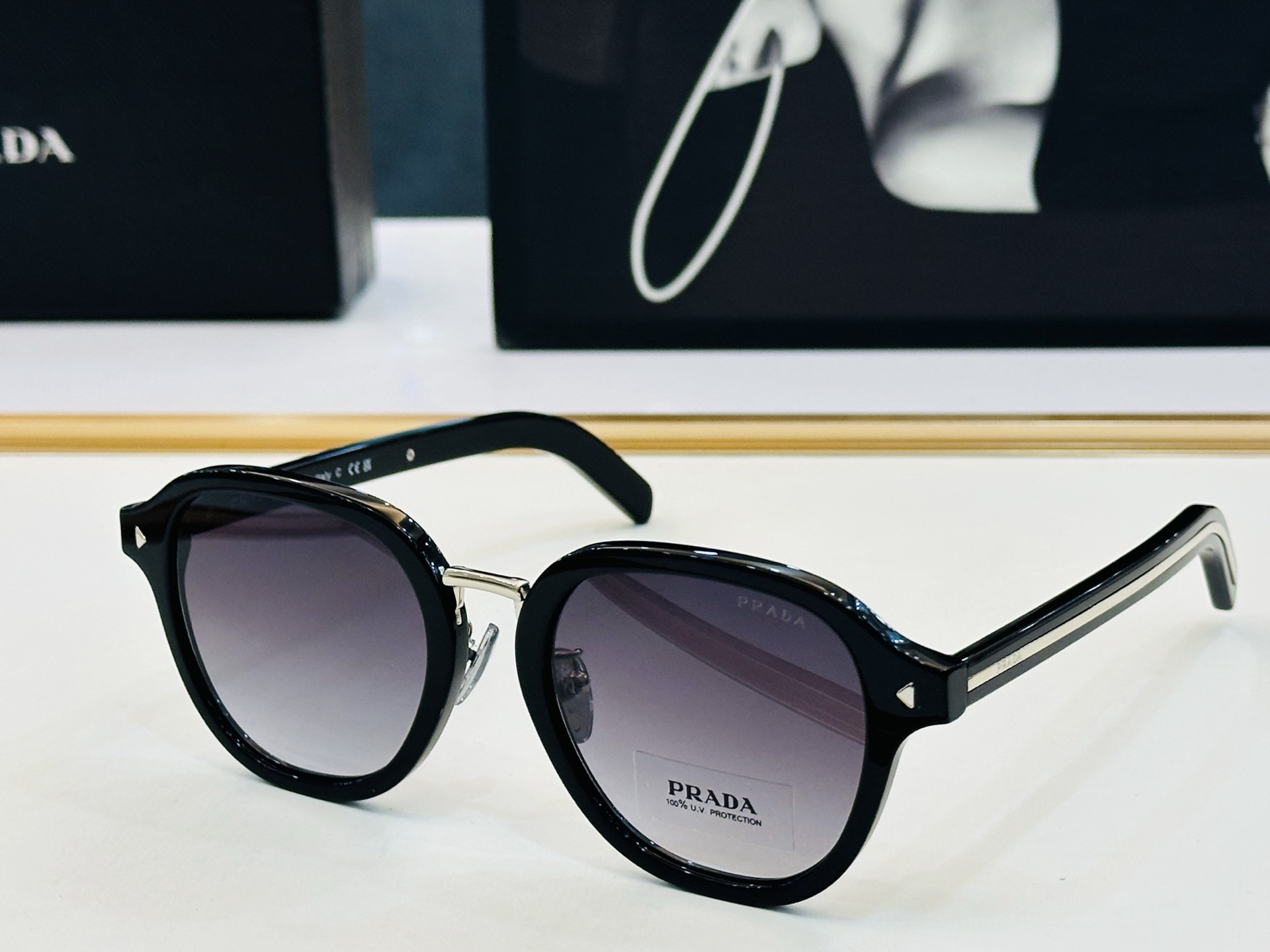 🔺PRAD*🔻普家 SPR C05S Size：52口21-145 眼镜系列堪称精湛制作 彰显独特个 一