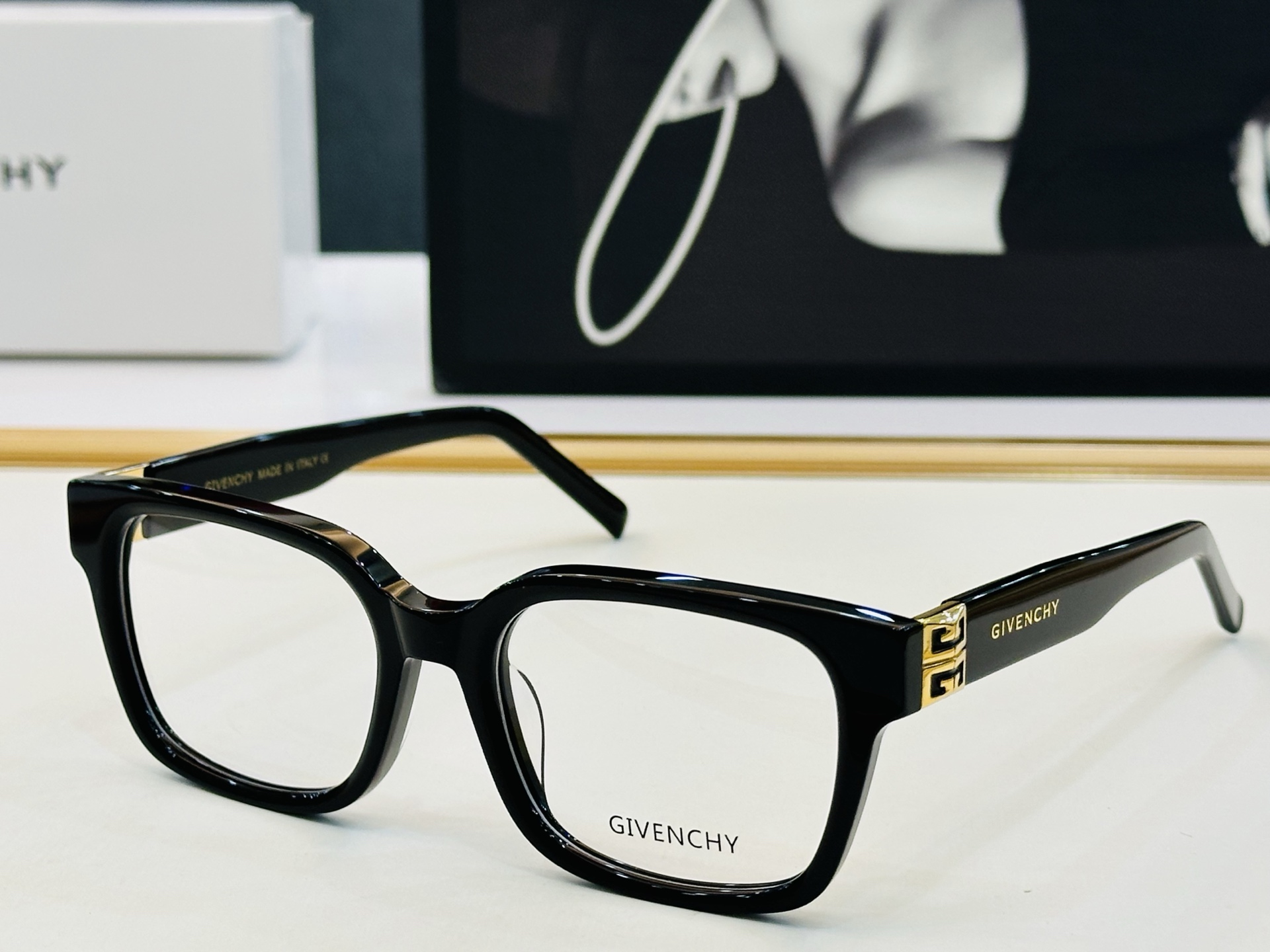 Givench* 纪凡家 GV0122 Size：52口20-147 原单 👍👍细节做工精细 D配光镜