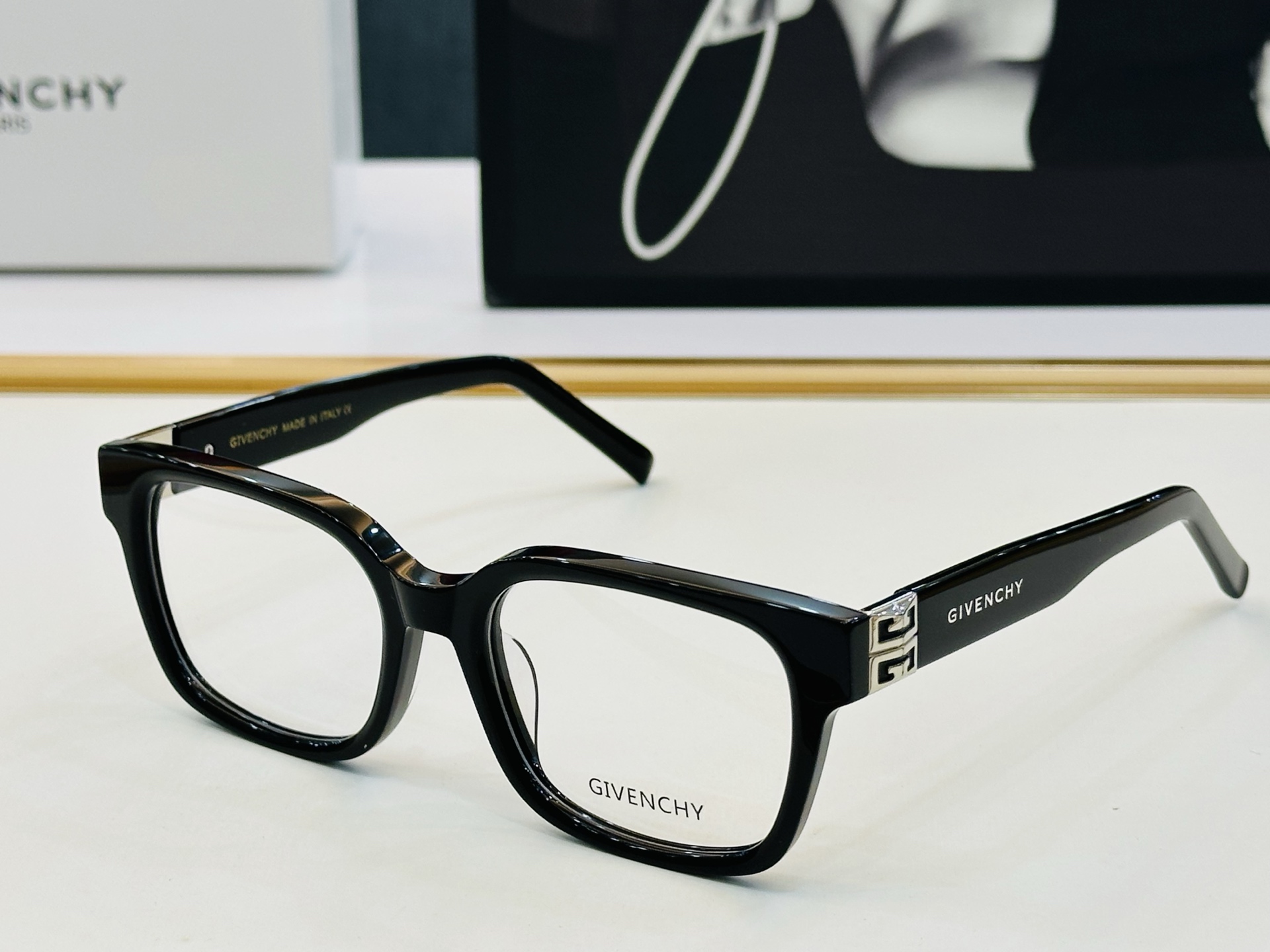 Givench* 纪凡家 GV0122 Size：52口20-147 原单 👍👍细节做工精细 D配光镜