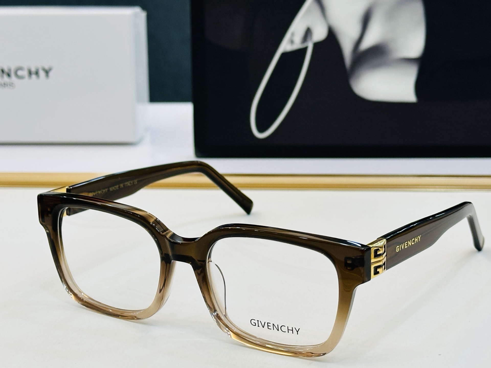 Givench* 纪凡家 GV0122 Size：52口20-147 原单 👍👍细节做工精细 D配光镜