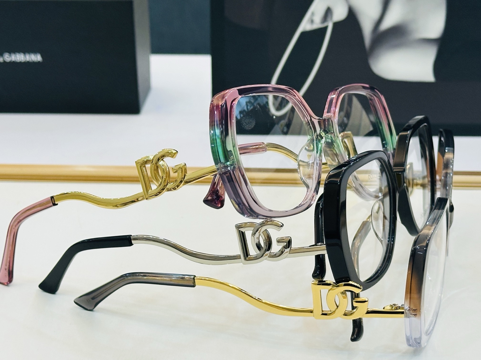 DOLCE&GABBANA* 杜家 DG3285 size：54口18-137 质量杠杠的 👍喜欢的快下
