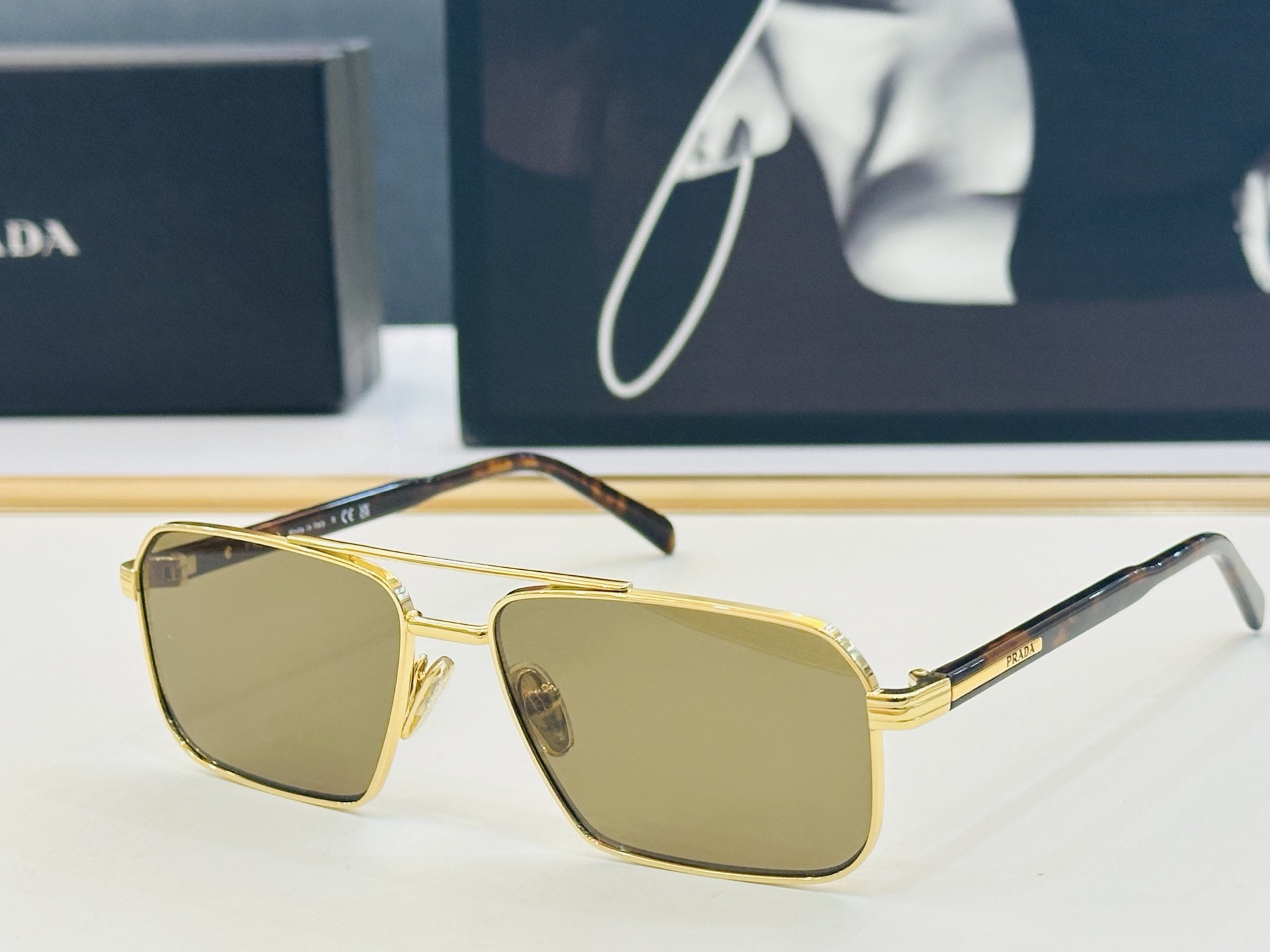 🔺PRAD*🔻普家 SPR A57 Size：58口15-145 眼镜系列堪称精湛制作 彰显独特个性 B