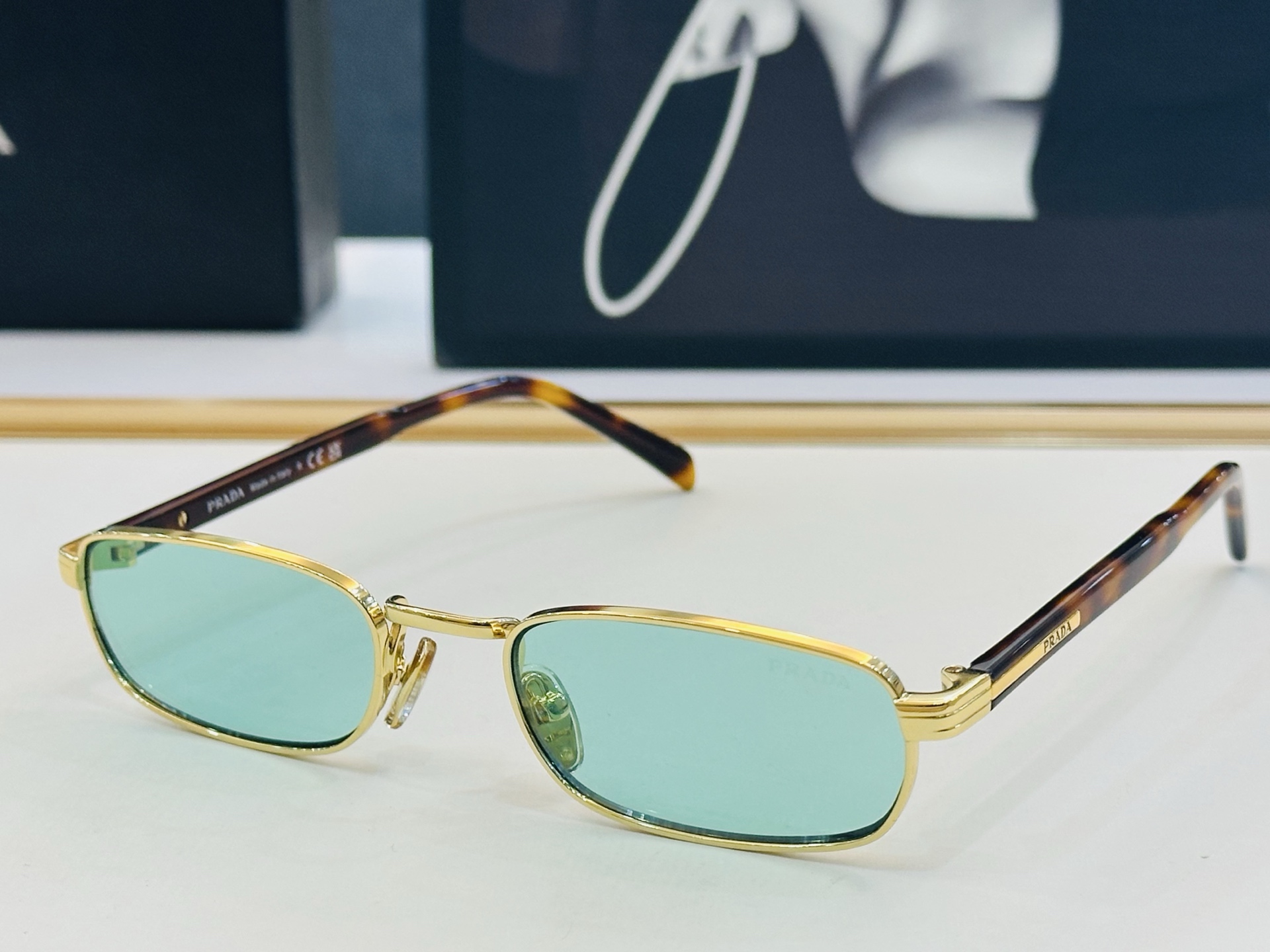 🔺PRAD*🔻普家 SPR B54 Size：54口20-145 眼镜系列堪称精湛制作 彰显独特个性 B
