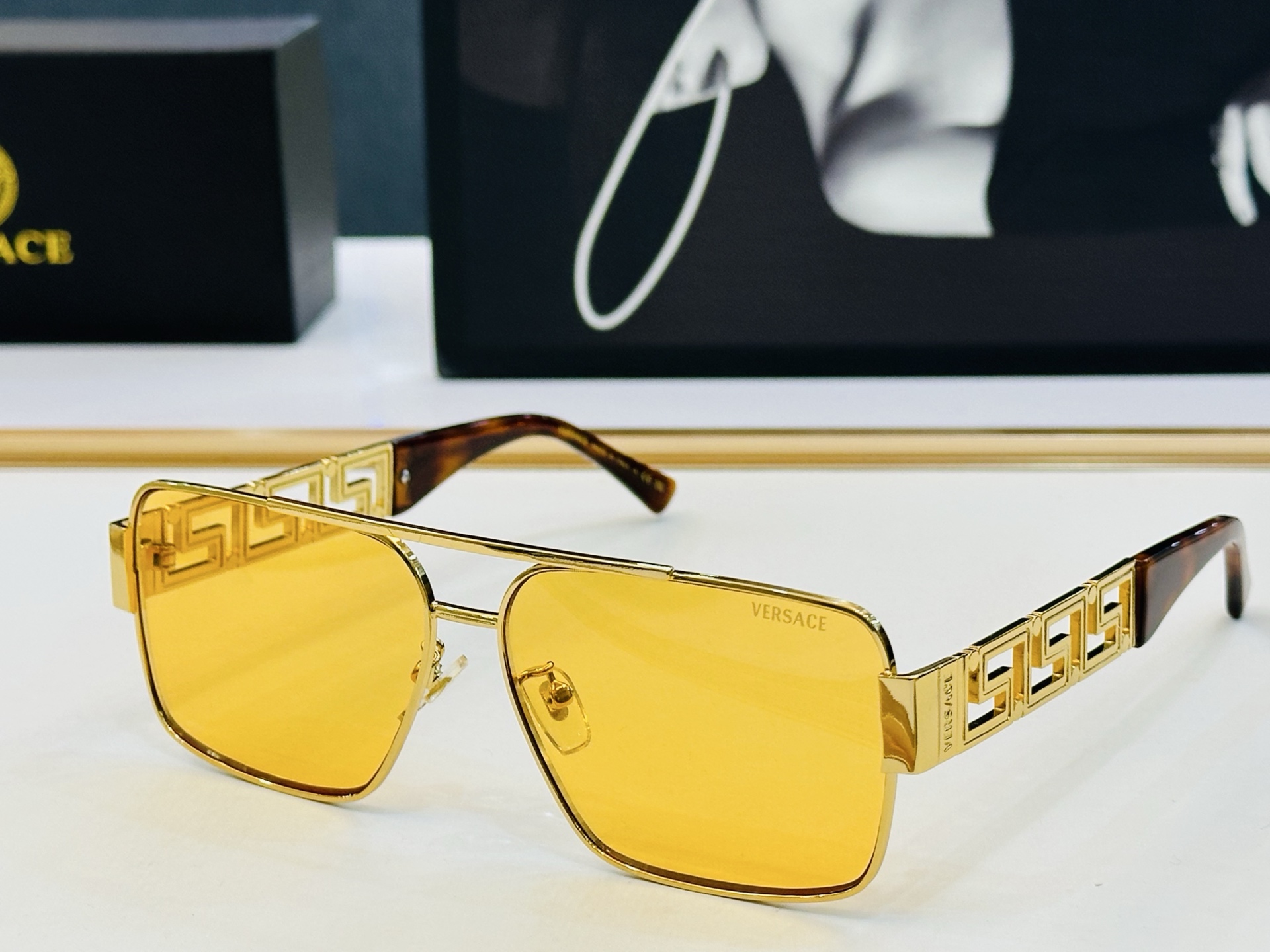 🎉🎉范思家 VERSACE✨✨✨MODEL：VE2290 ✨✨✨SIZE：61口13-145 ✨C有范