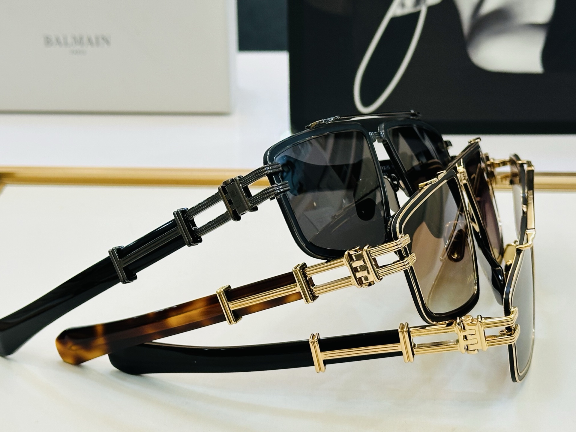 🆕 Balmain巴尔曼🌞男女款太阳镜 BPS-139A 内镀蓝膜 Size：59口17-140 🇨🇳🇨
