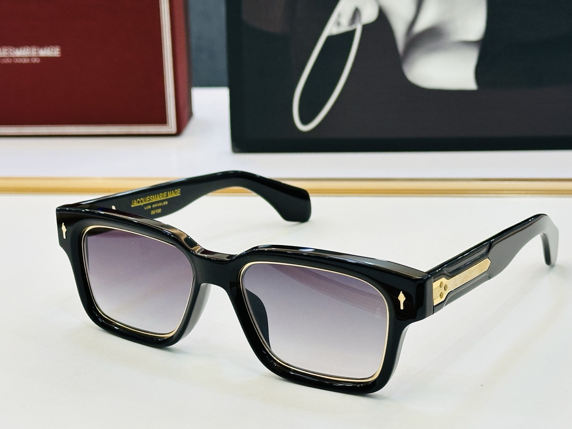 JACQUES MARIE MOLINO 日本手工眼镜 镜框採用上板材打造出 SIZE：55口18 CC