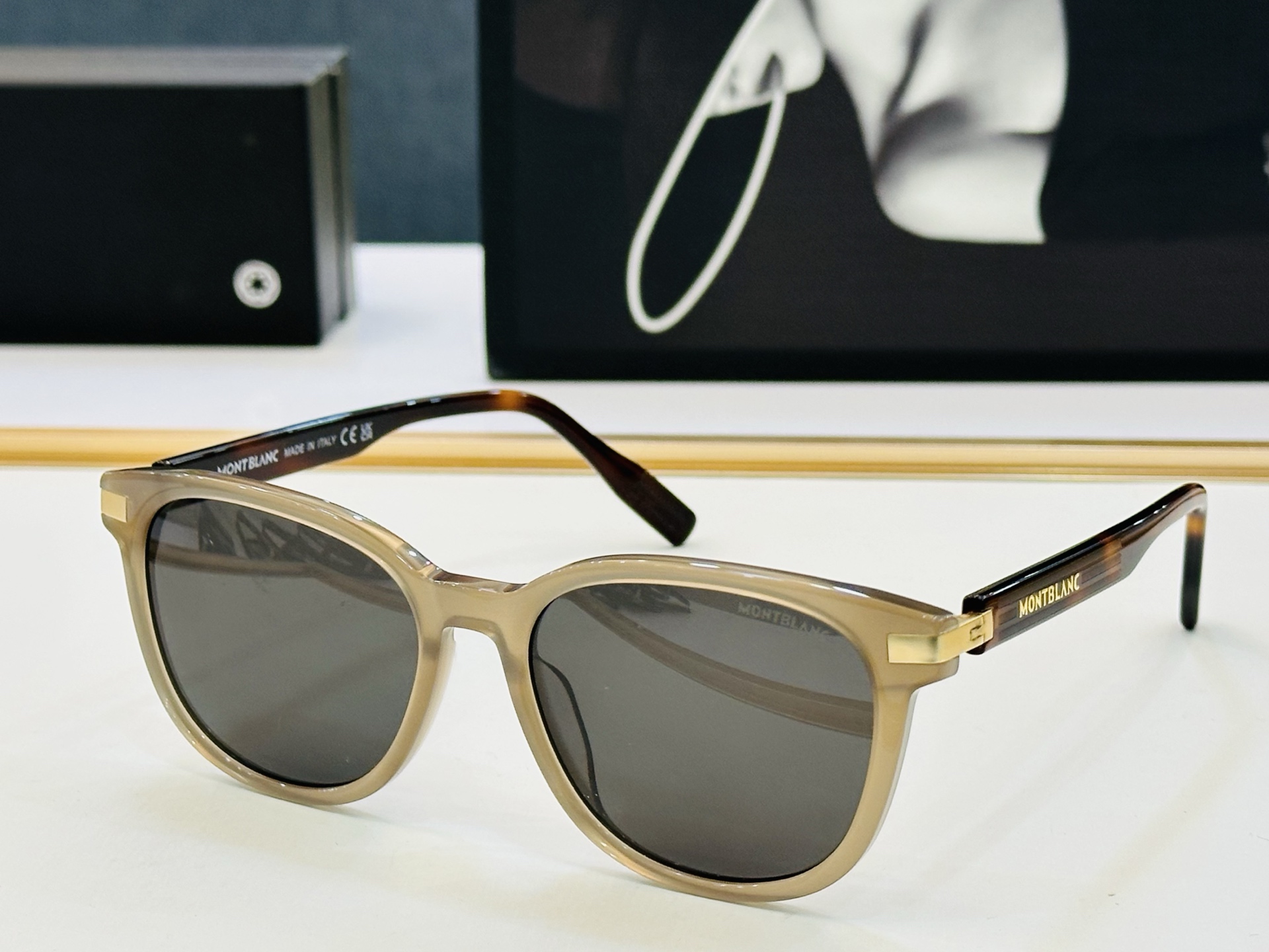 MB0304SA Size：55口18-150 🌤万宝龙 非常能彰显一个人的品味品质做工稳实 L 太阳镜