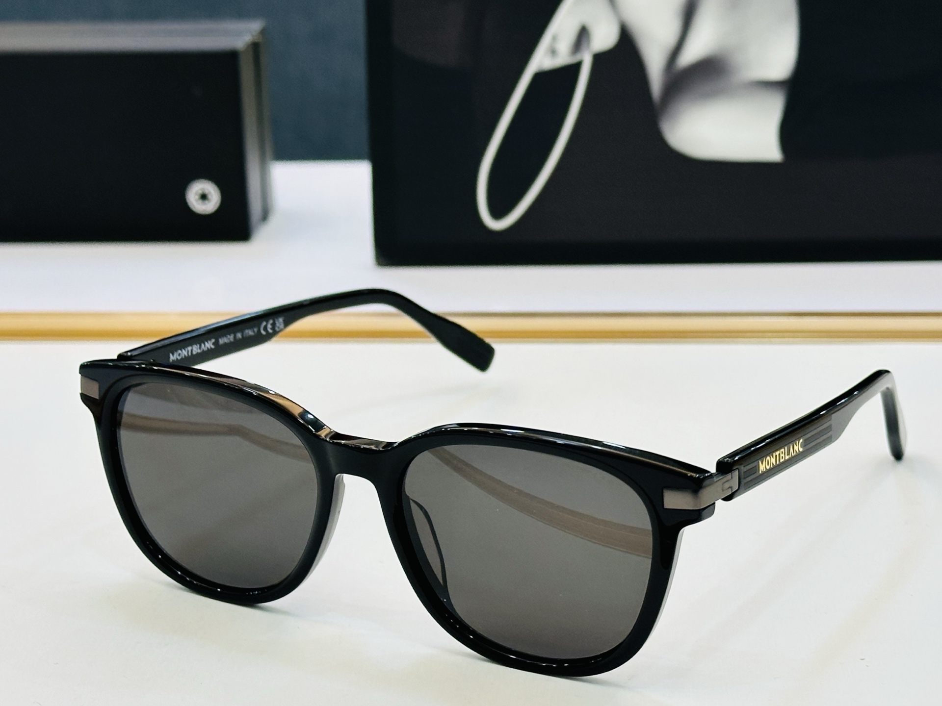 MB0304SA Size：55口18-150 🌤万宝龙 非常能彰显一个人的品味品质做工稳实 L 太阳镜