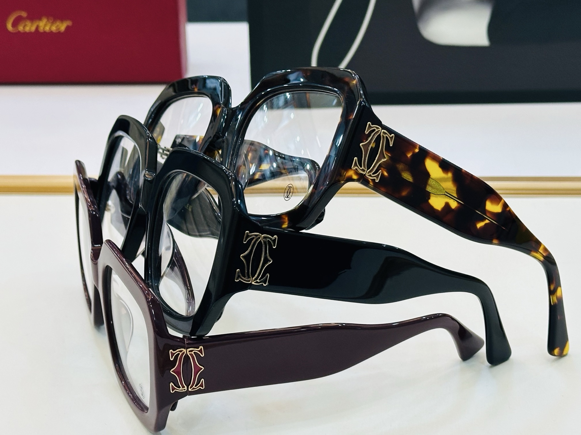 Cartie* 卡家 太阳镜 CT0434S Size：54口23-135 电镀工艺精湛气质十足！配光镜