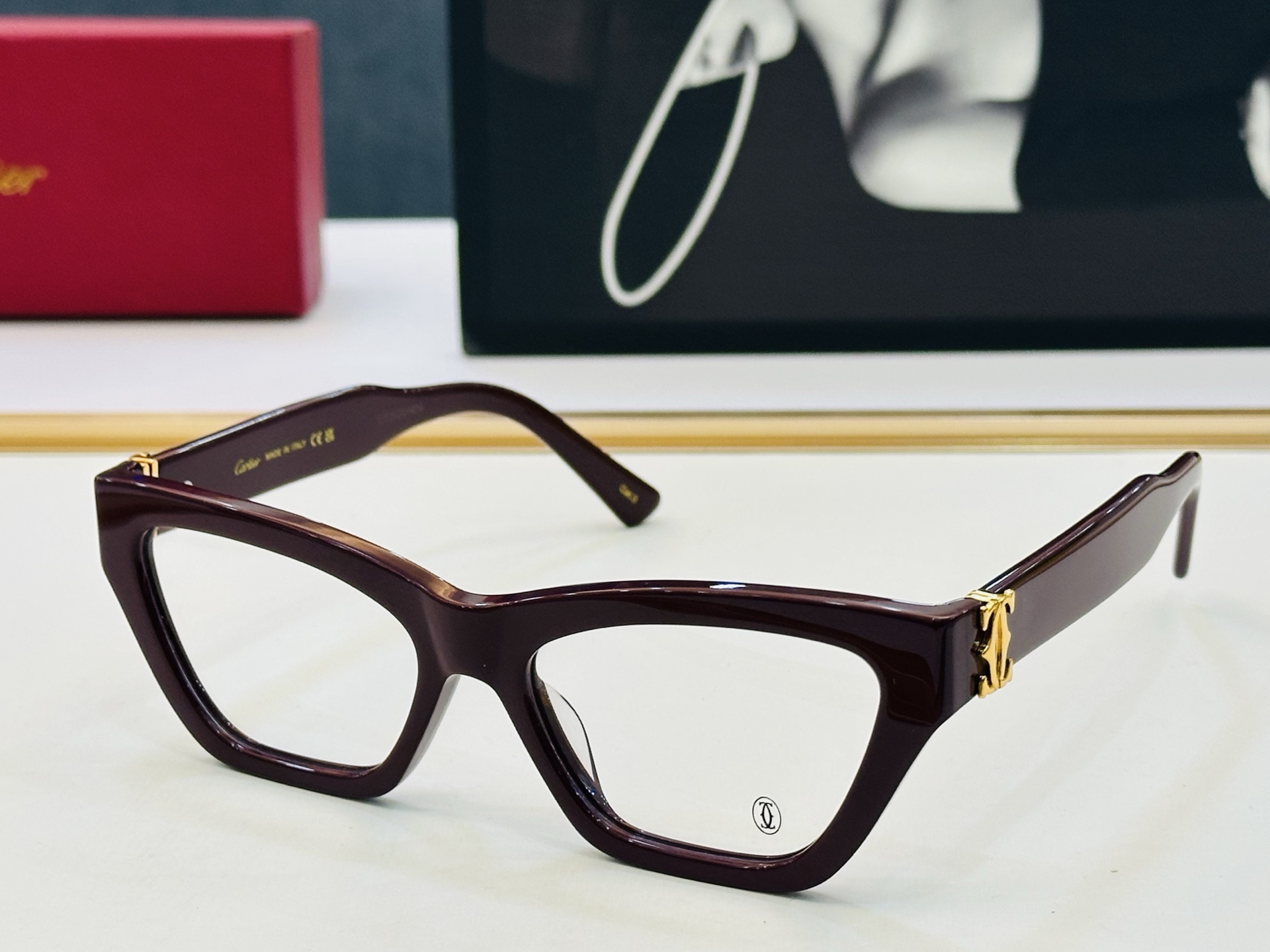 Cartie* 卡家 太阳镜 CT0437S Size：53口18-140 电镀工艺精湛气质十足！配光镜