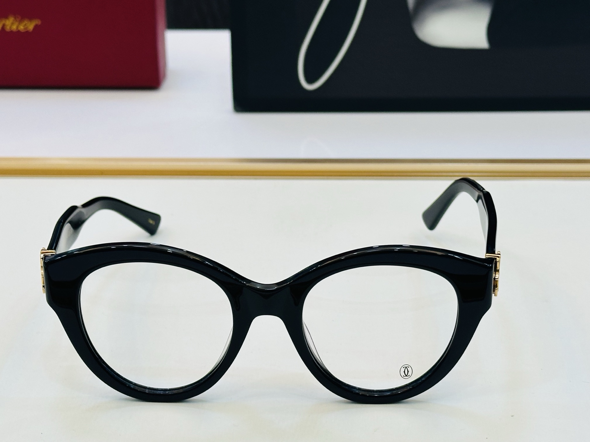 Cartie* 卡家 太阳镜 CT0436S Size：50口23-140 电镀工艺精湛气质十足！配光镜