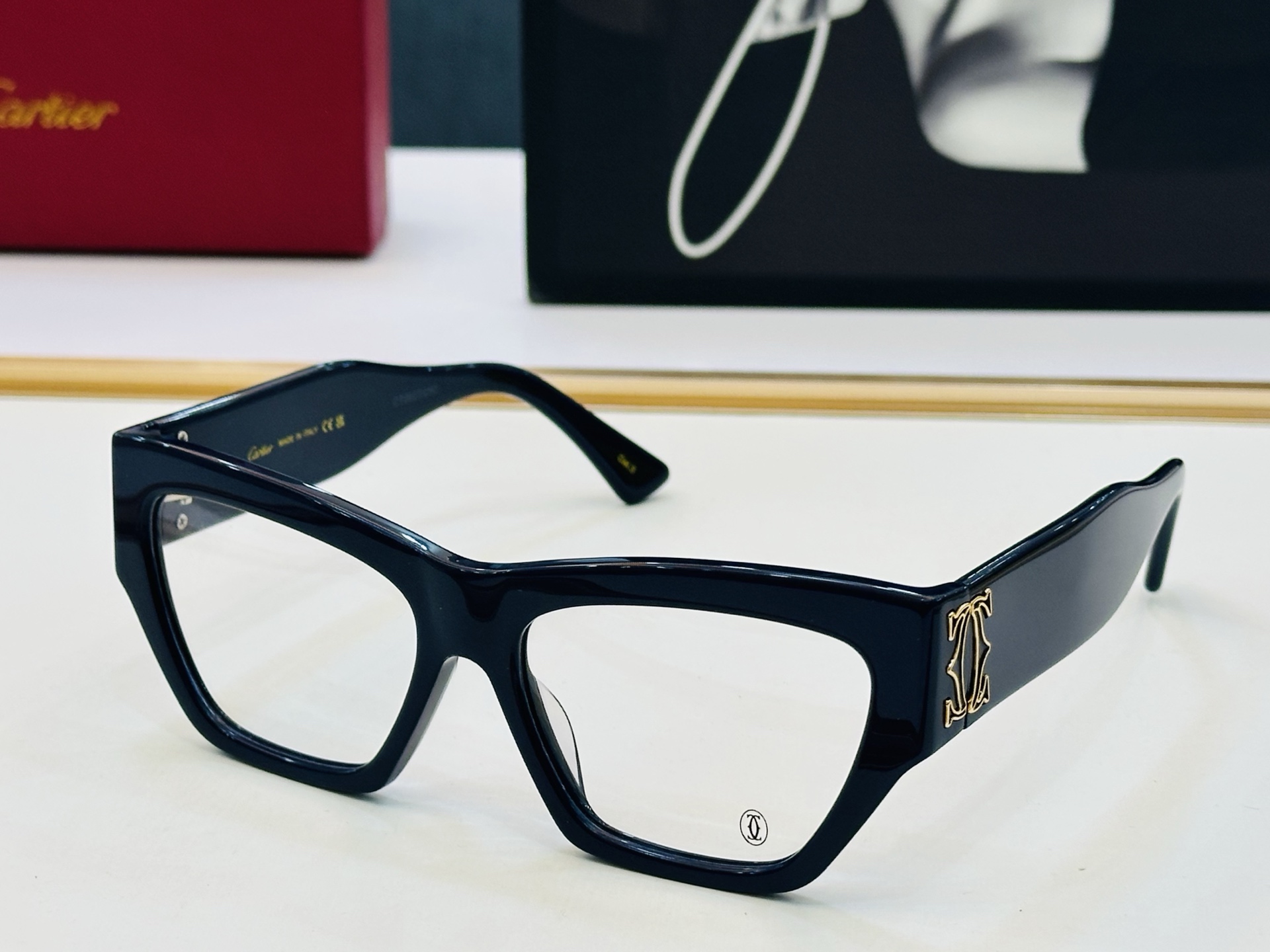 Cartie* 卡家 太阳镜 CT0435S Size：55口17-135 电镀工艺精湛气质十足！配光镜