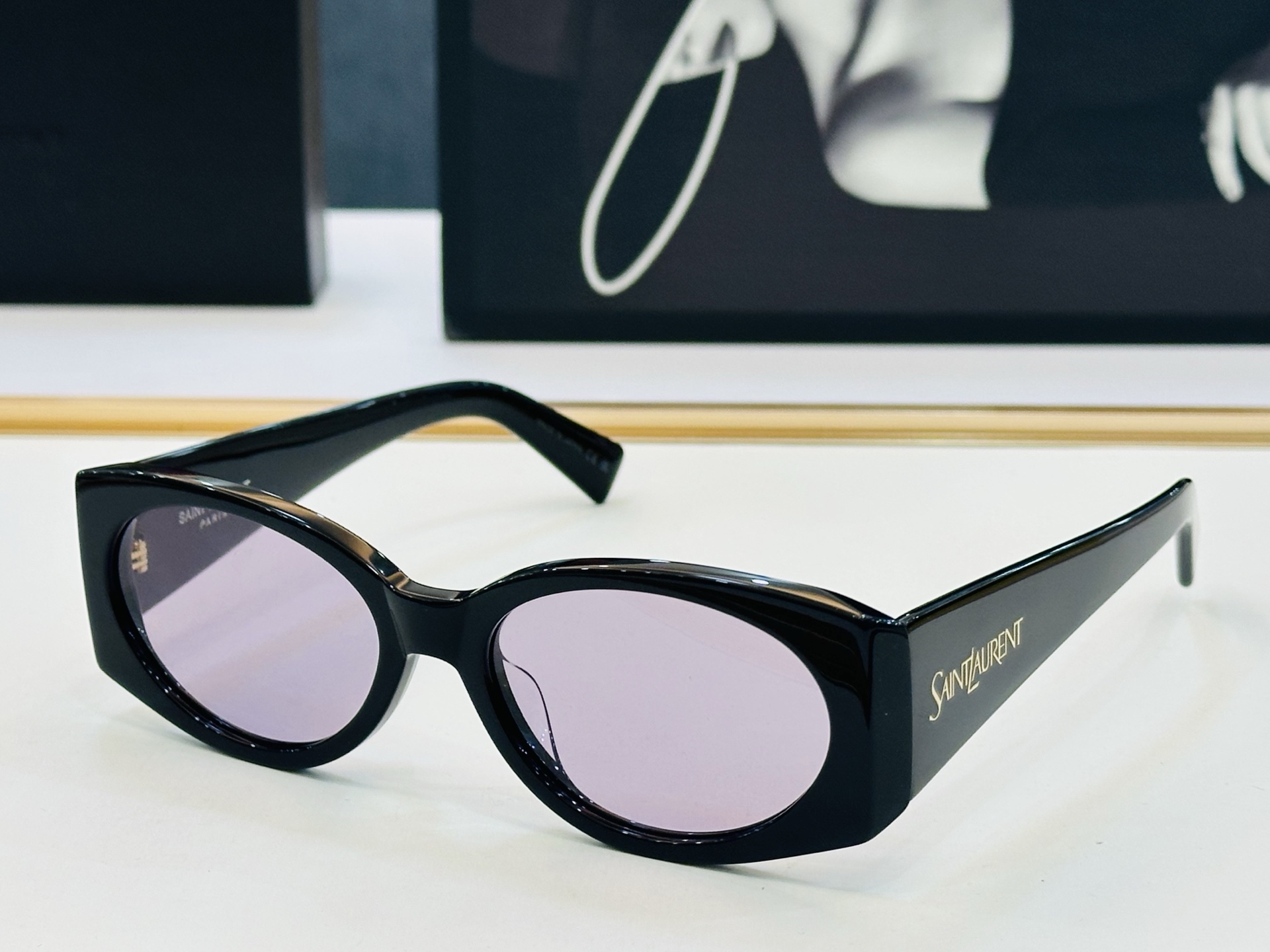 网红爆款 圣罗兰💫SL831 💫Size：54口17-140 板材框设计 💎❤️q俏皮甜美质感超好 高品