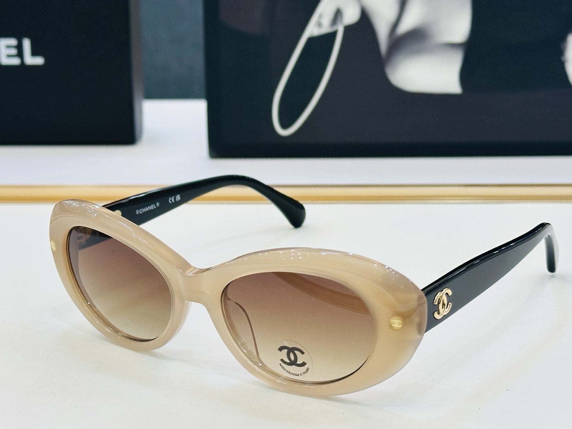 🆕 【CHANE*/香家】MODEL: CH71731 Size：53口17-140 💅🏻💓F 太阳镜