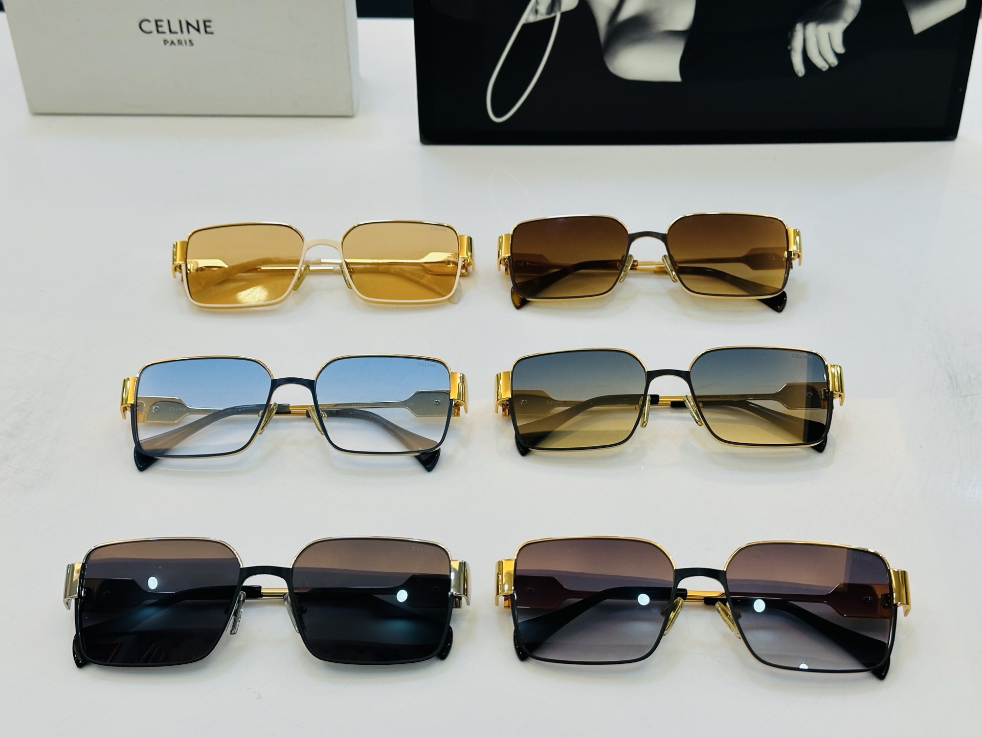 【CELINE】赛琳 CL1576LU Size：57口17-145 一直热销的款式 欧美风 光泽度好 