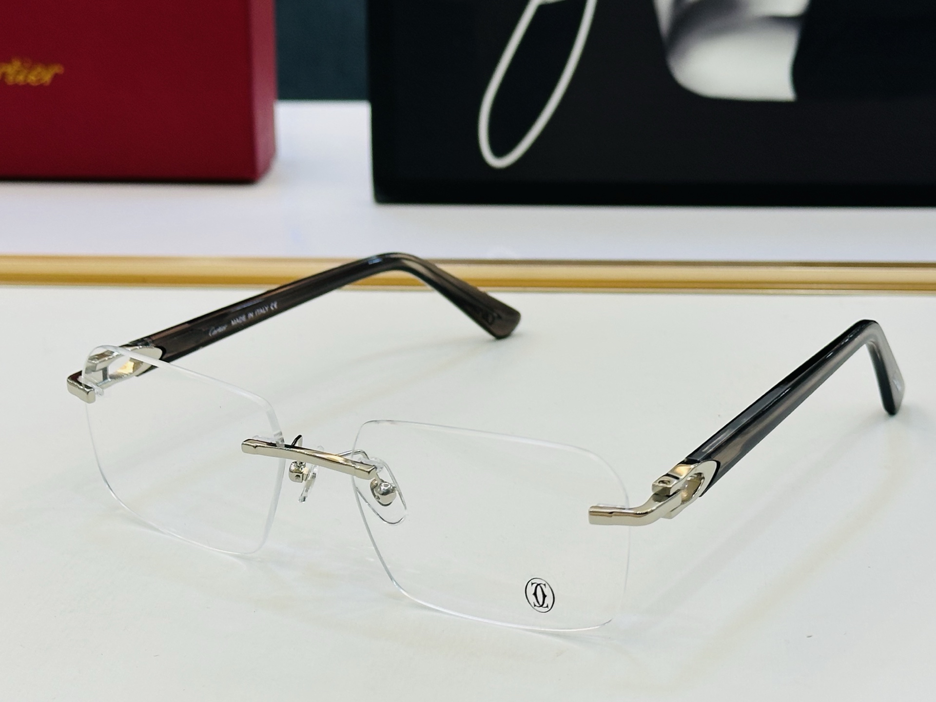 Cartier-卡家 ✨CT0453O Size：56口16-145 不挑脸型 简约大气 时尚休闲 👌👃