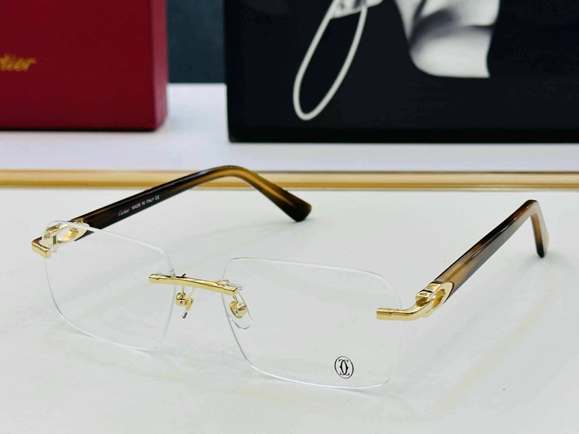 Cartier-卡家 ✨CT0453O Size：56口16-145 不挑脸型 简约大气 时尚休闲 👌👃