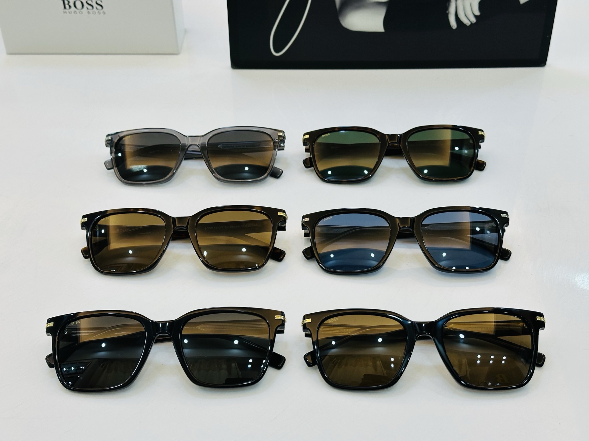 🆕 BOSS 1540/F/SK Size：54口20-145 🕶🕶💋💋👣👣 不挑脸 🍁经典不过时框型 