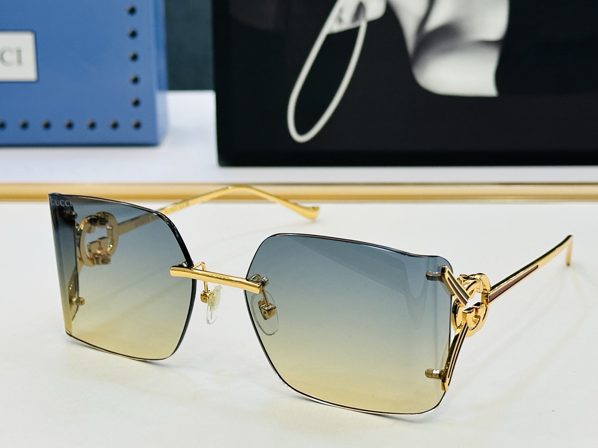 GUCC* 古家 GG1671L 🐝🐝系列 Size：60口18-132 🍁🍁K 超绝品质 太阳镜 。