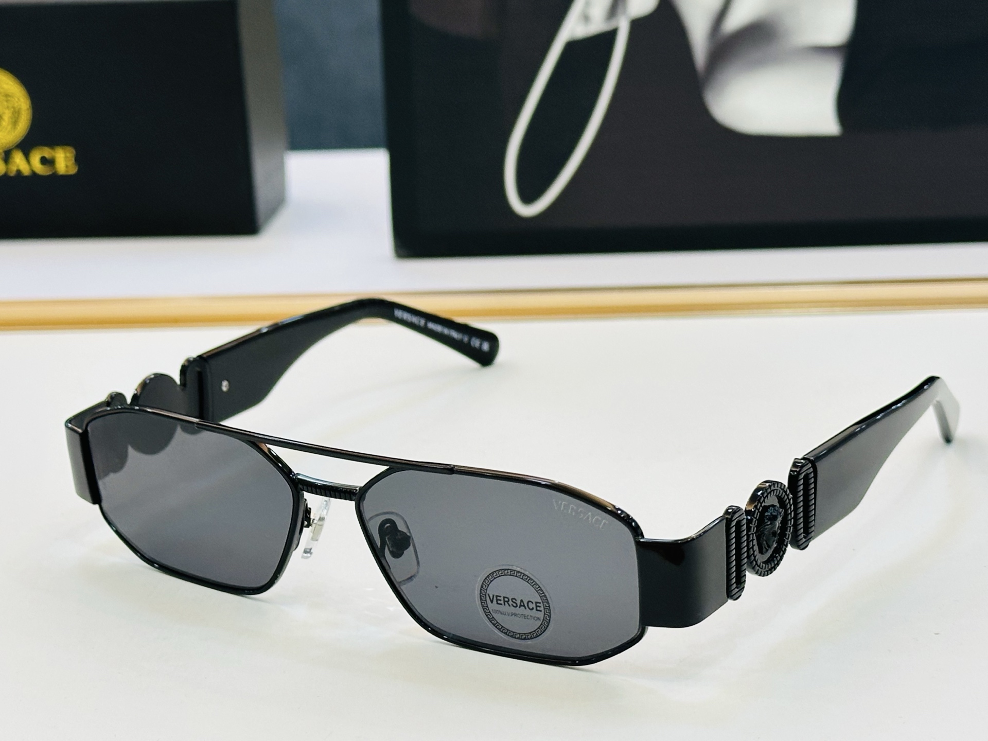 ❤️❤️范思家 VERSACE✨✨✨MODEL：VE2287 Size：54口15-145 ✨一 有范