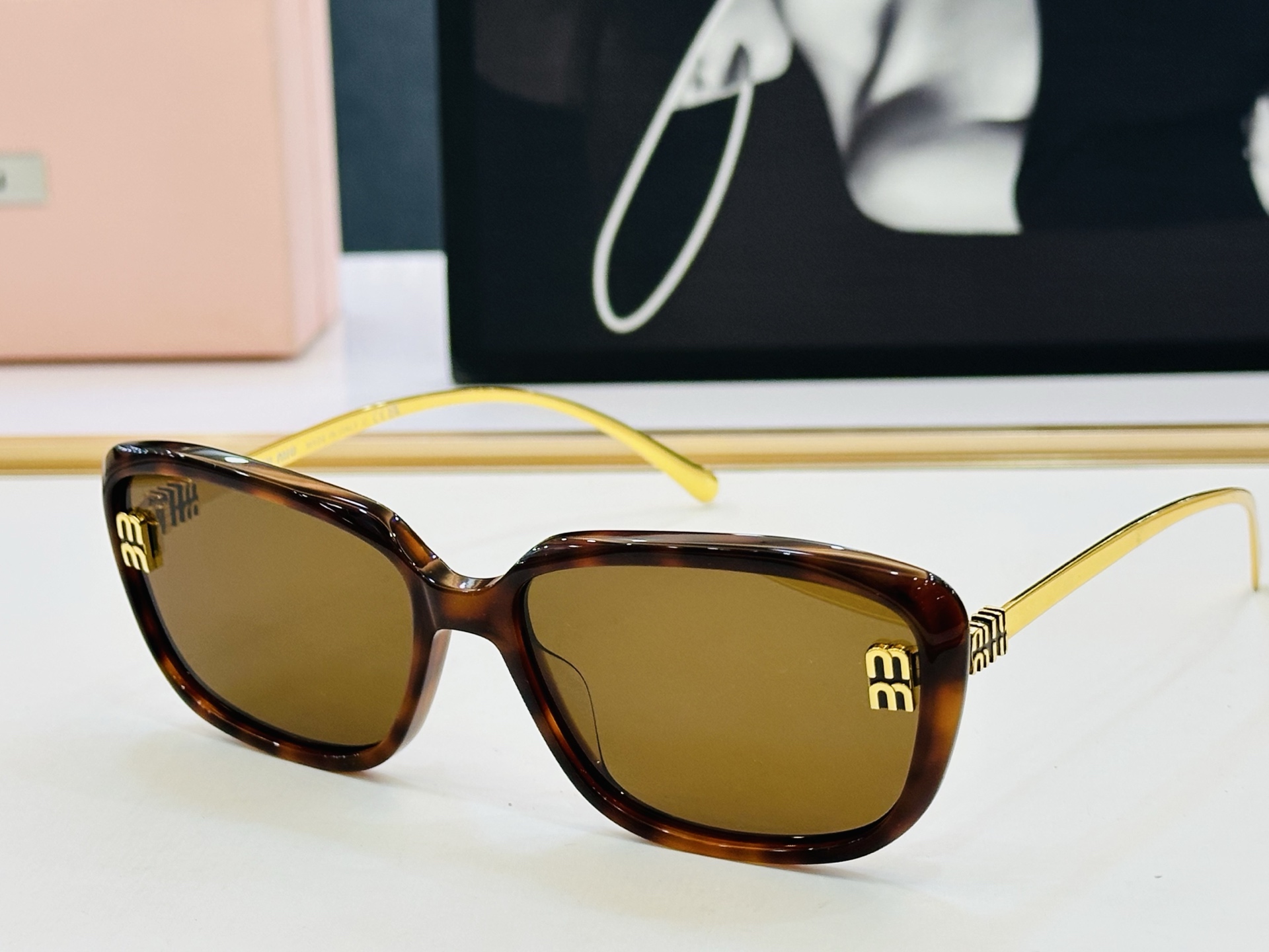 🆕 谬家 MU 1896L Size：62口17-145 🌺🌺 [玫瑰][闪电] 时尚靓丽 得意][得意