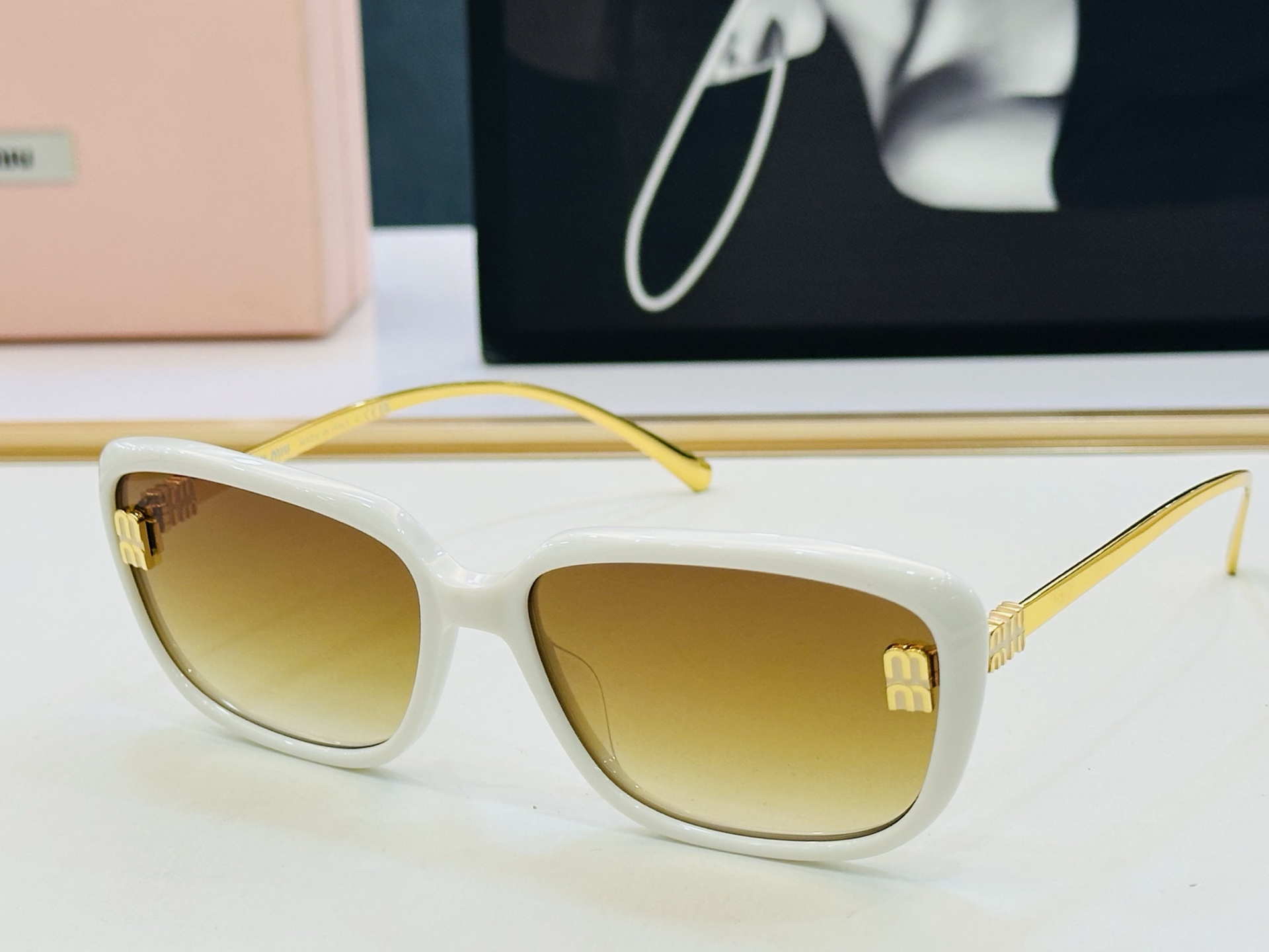 🆕 谬家 MU 1896L Size：62口17-145 🌺🌺 [玫瑰][闪电] 时尚靓丽 得意][得意