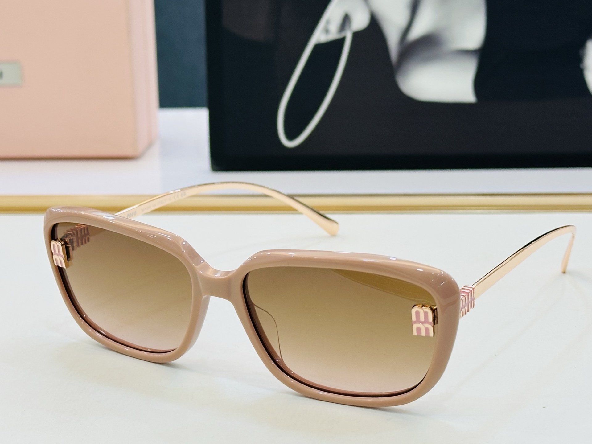 🆕 谬家 MU 1896L Size：62口17-145 🌺🌺 [玫瑰][闪电] 时尚靓丽 得意][得意