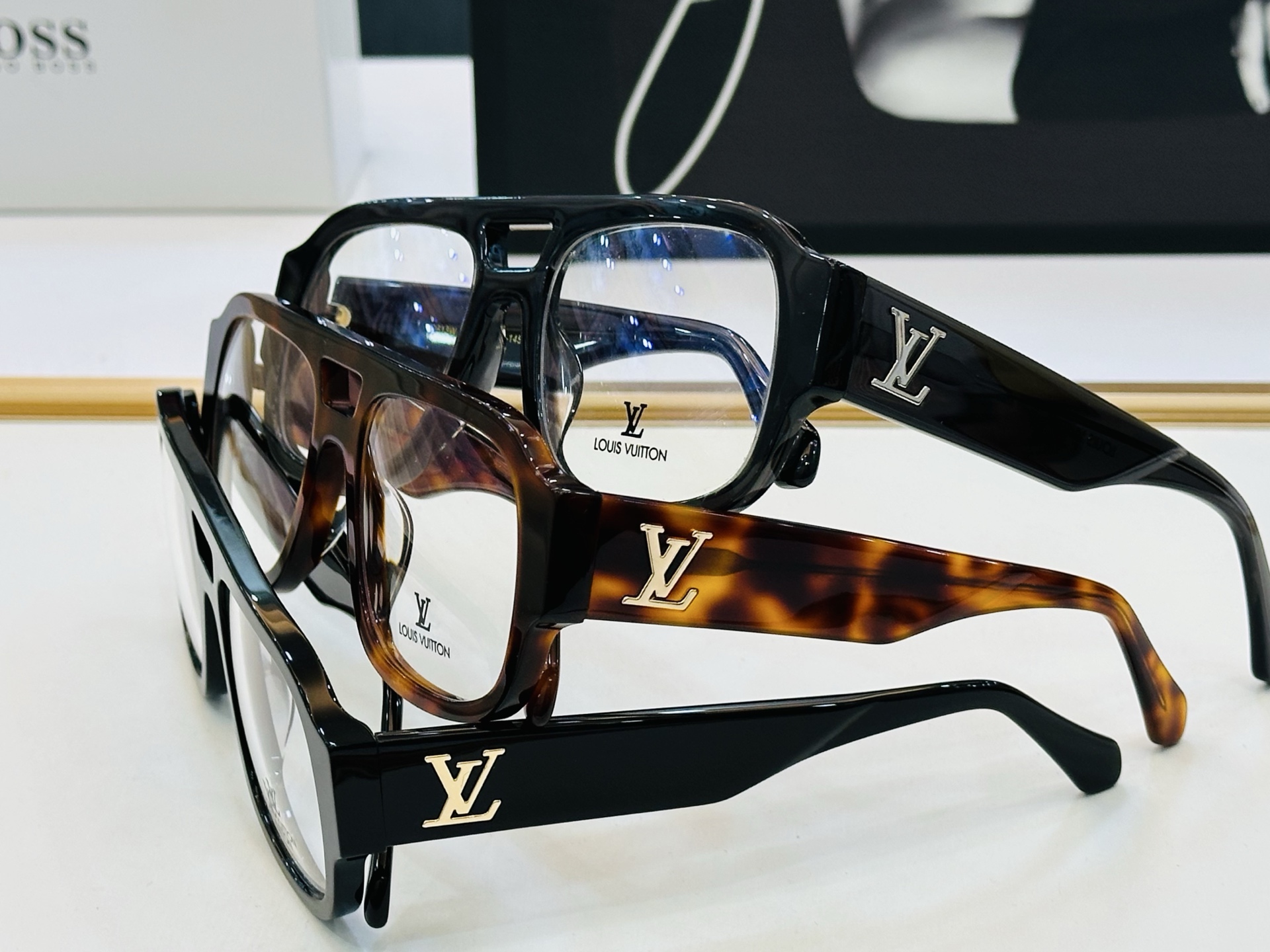 路易家 🎩Z2614E Size：53口20-145 充满活力的 展现独特个性🌟展现大气的你 C 高品质