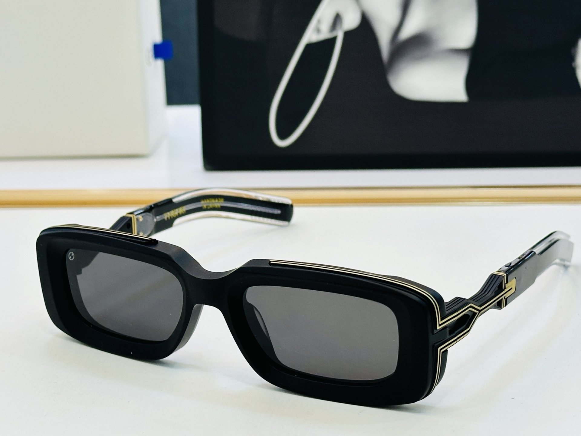 XL THEARI MODEL:LMC060 SIZE:53口20-139