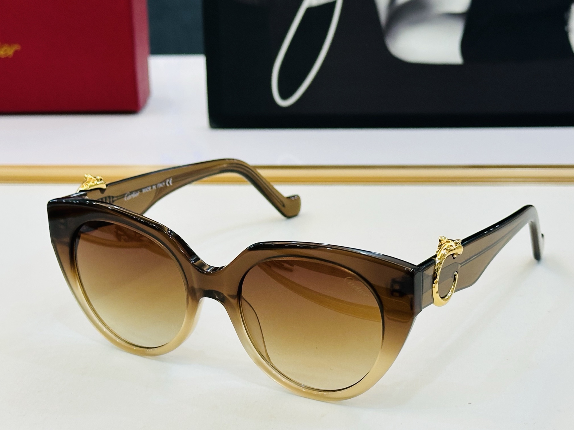 Cartie* 卡家 太阳镜 CT0583 Size：54口19-145 工艺精湛气质十足！Z男女同款