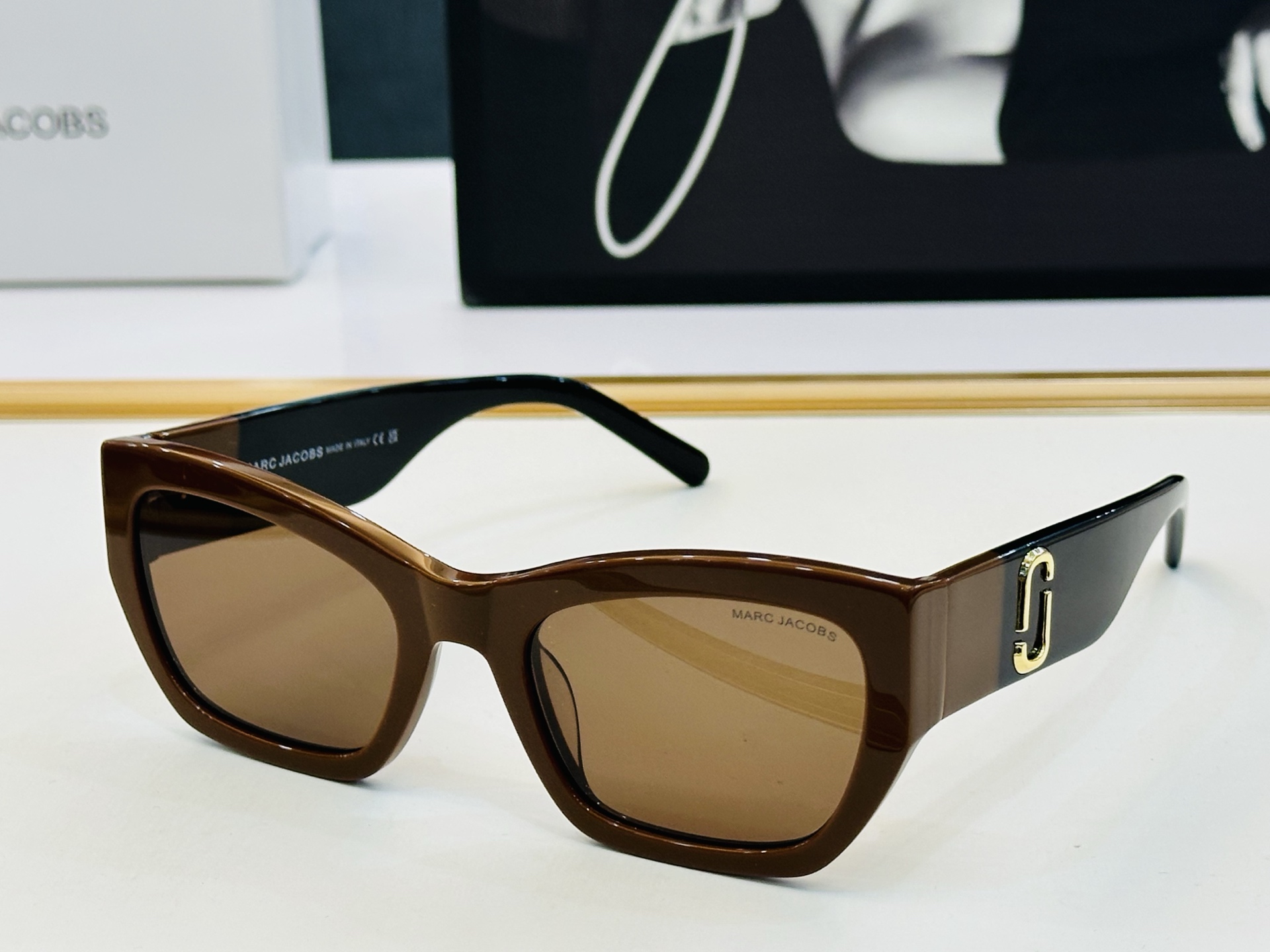 马杰克 MODEL: MJ723/S Size：55口23-145 🔥🔥🔥时尚款 L大气百搭的款式