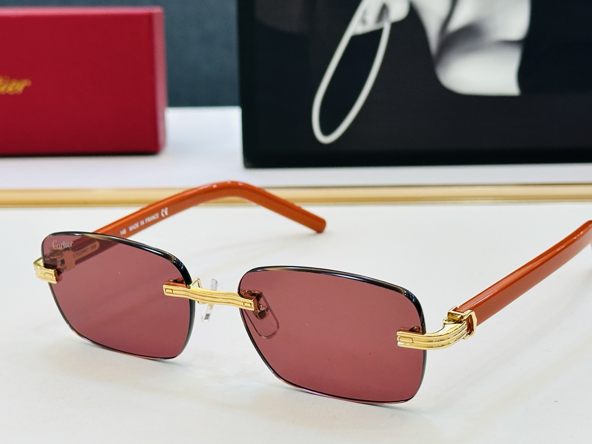 Cartie* 卡家 太阳镜 CT0286O Size：56口17-145 电镀工艺精湛气质十足！A男女