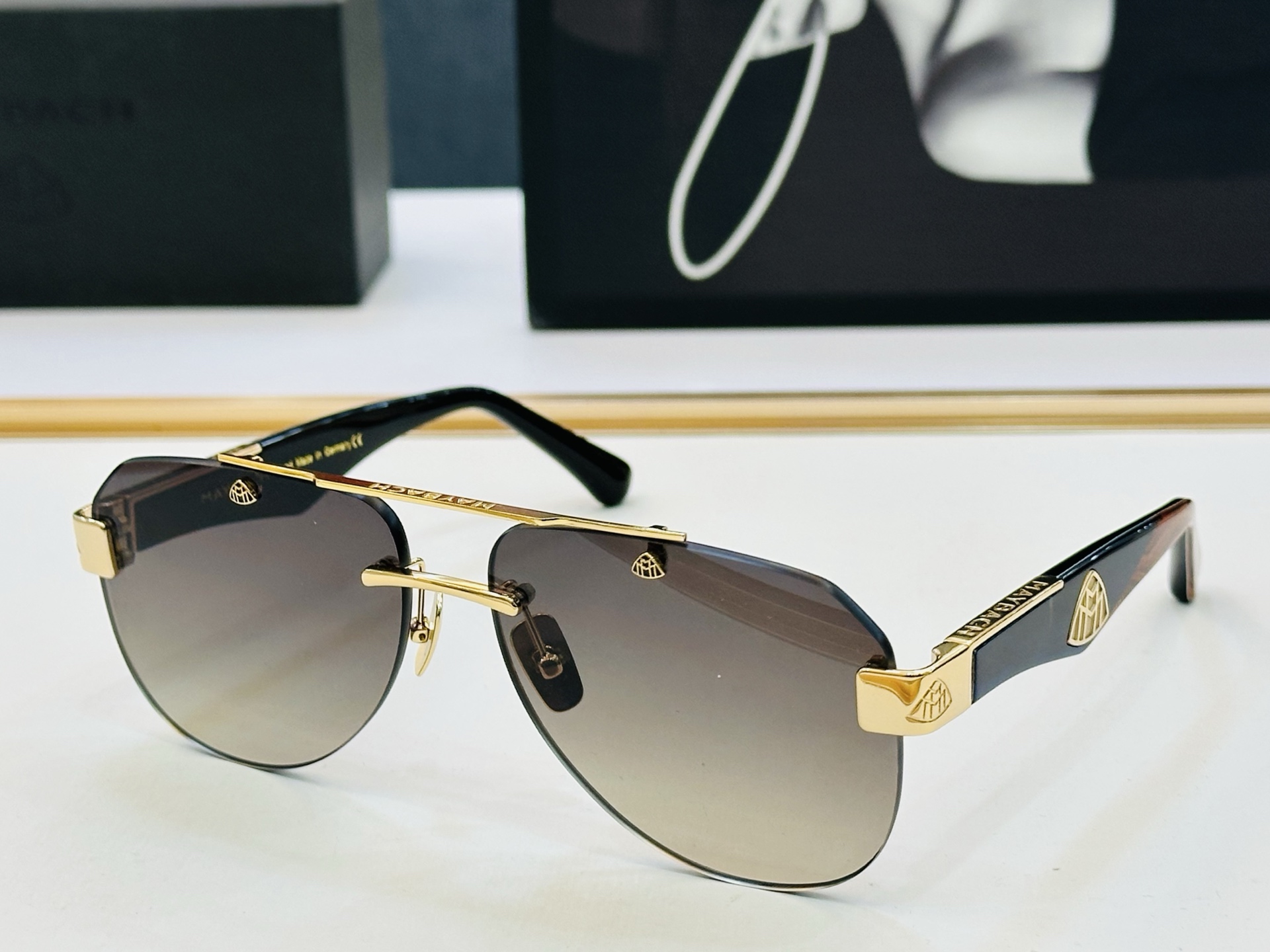 高品质 迈巴赫 🎉🎉做工精美💕💕MAYBAC*H Z25 Size：61口15-145 质感十足 A👍高